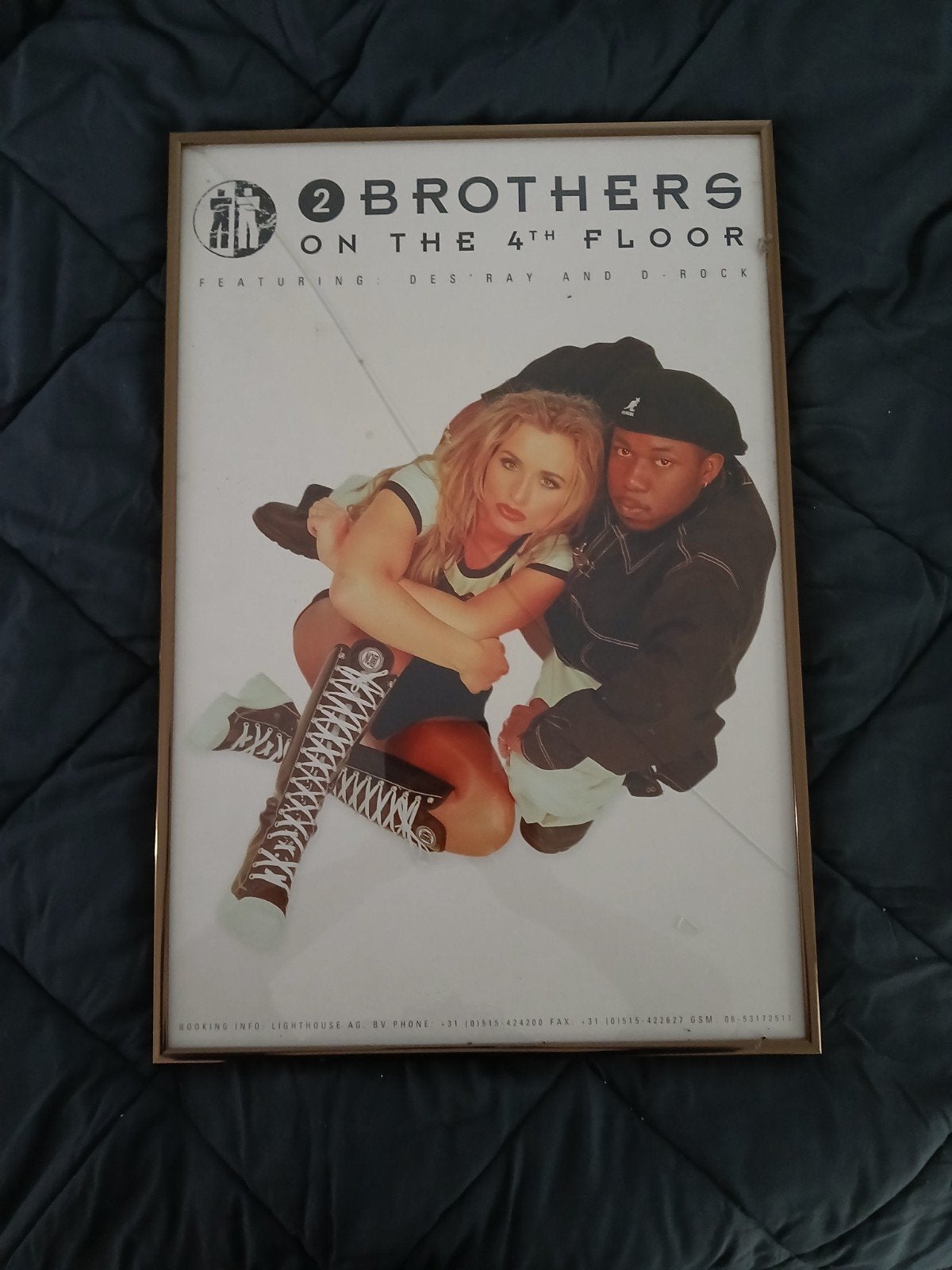 2 Brothers on the 4th floor poster in lijst, Ophalen