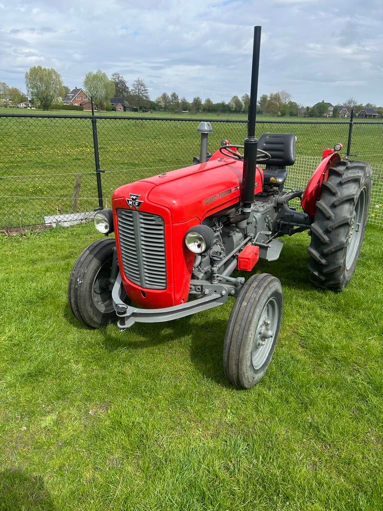 Massey Ferguson 35 x 3 cilinder, Ophalen, Meer dan 10000, Oldtimer, Tot 80 Pk