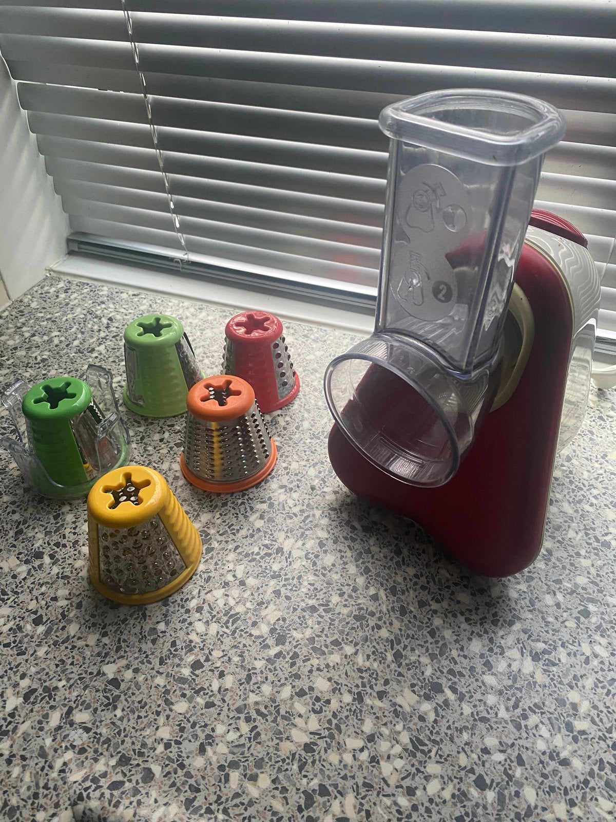 Moulinex DJ755G Fresh Express+ - Hakmolen - Rood/Wit, Minder dan 1 liter, Ophalen, Zo goed als nieuw, 1 snelheid