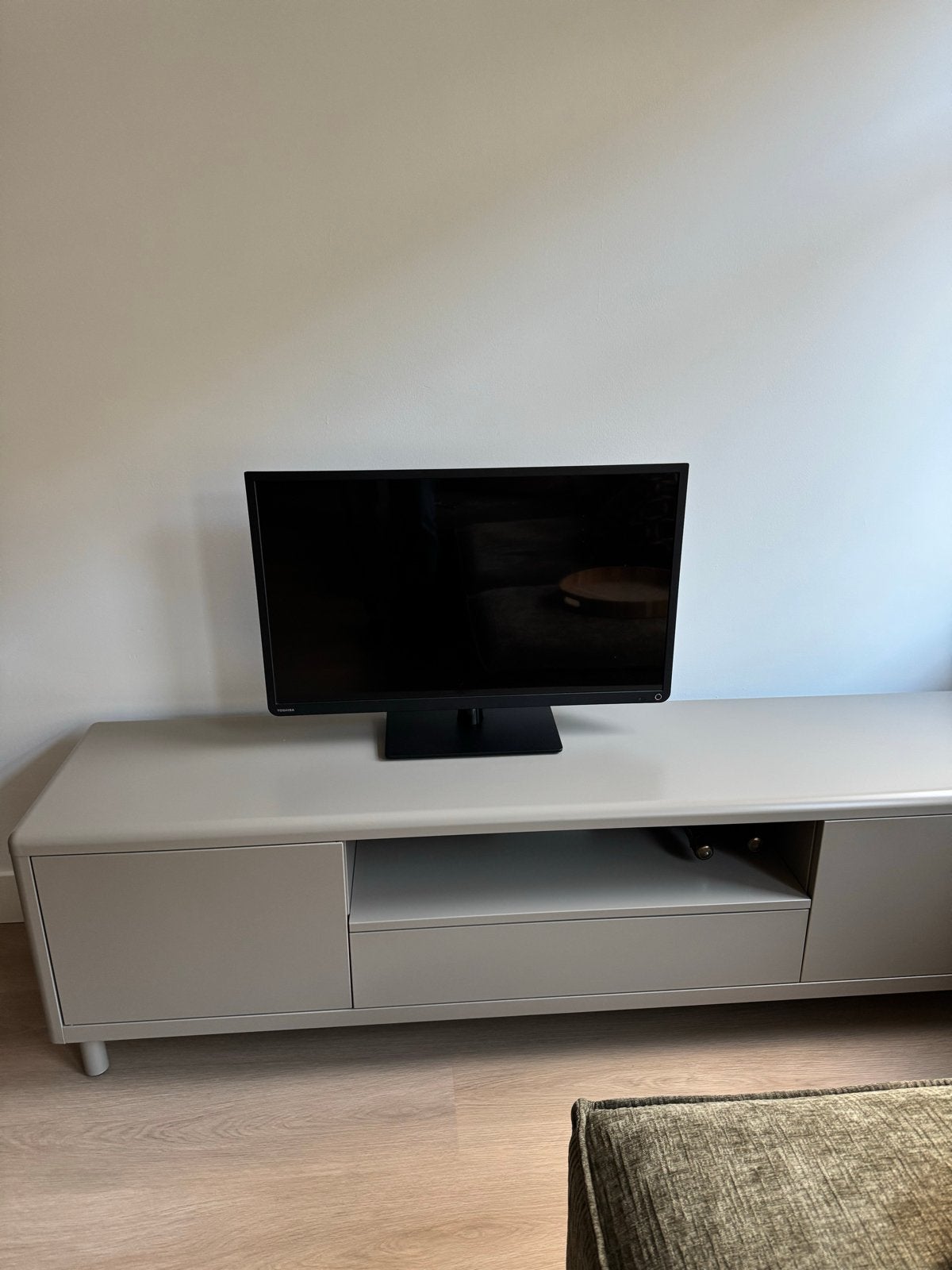 Toshiba LCD TV 32 inch met Chromecast, Ophalen, 80 tot 100 cm, Smart TV, Gebruikt