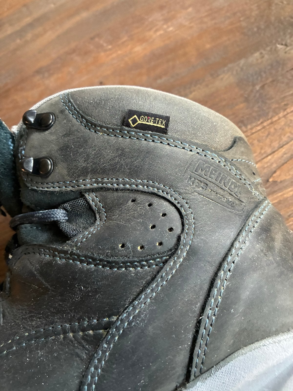 Meindl Gore-Tex Wandelschoenen - Maat 41 en half, Ophalen, Zo goed als nieuw, Schoenen