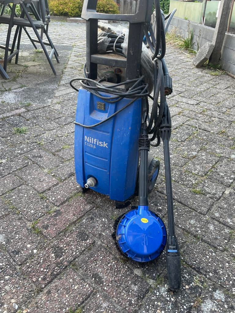 Hoge druk spuit nilfisk, Tuin en Terras, Hogedrukreinigers, Ophalen of Verzenden, Zo goed als nieuw, Elektrisch