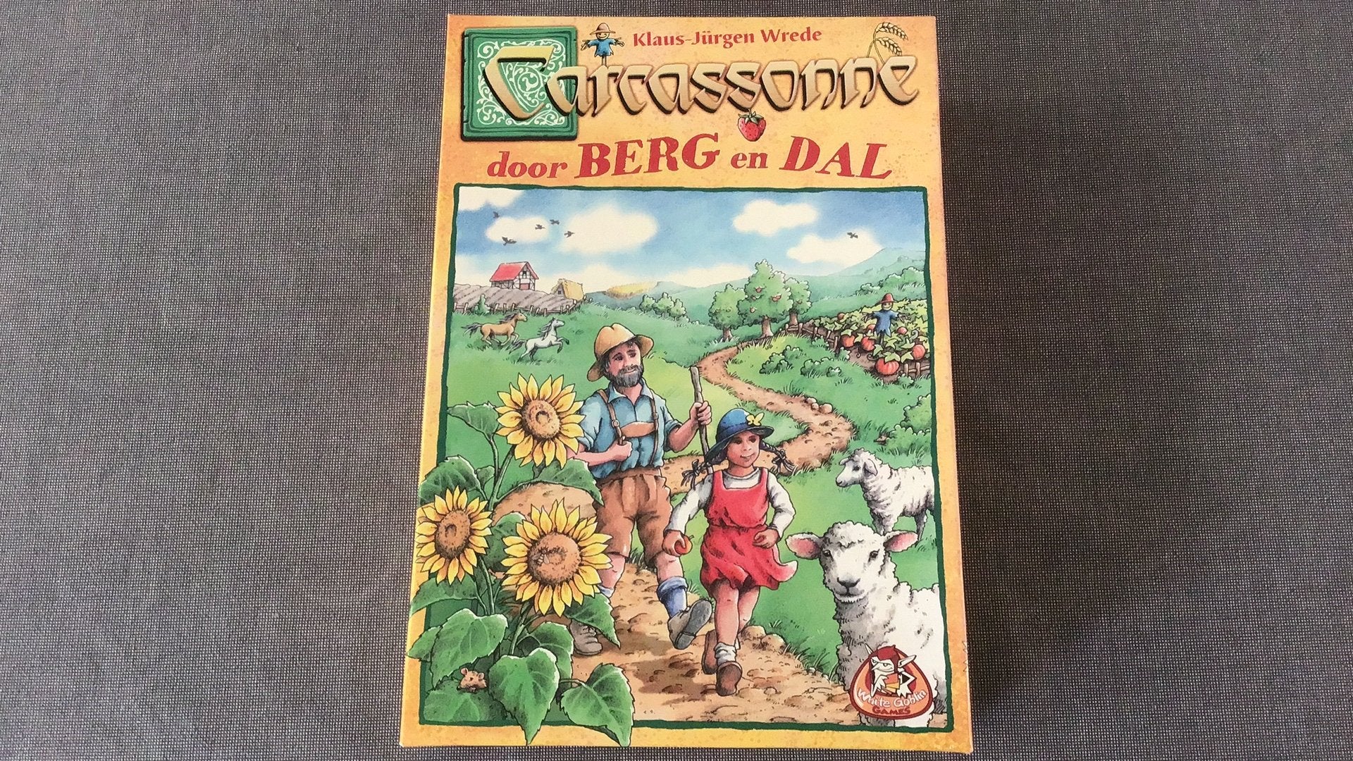 Carcassonne door Berg en Dal, Vijf spelers of meer, Ophalen of Verzenden, Zo goed als nieuw