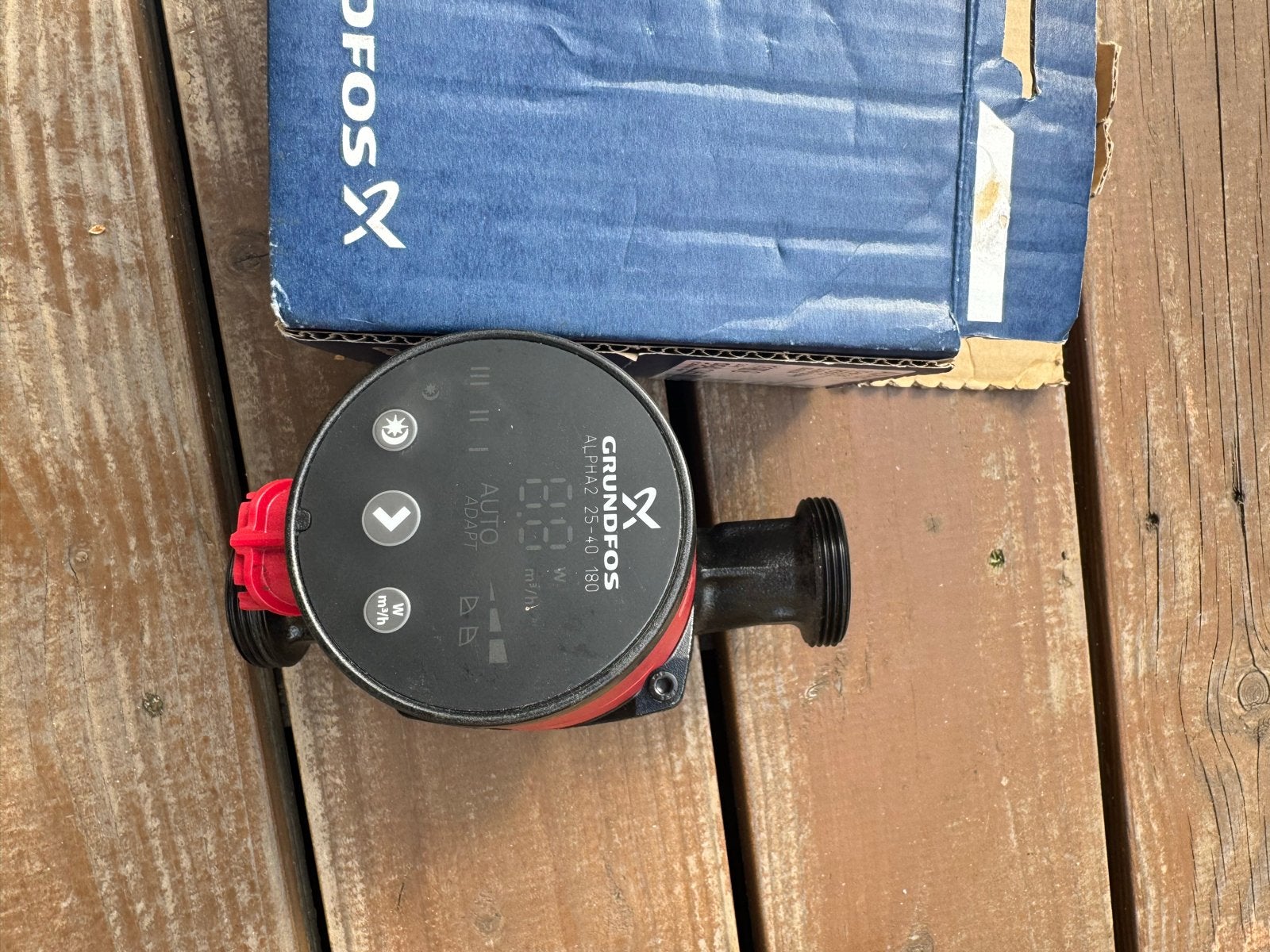 Grundfos Alpha2 Auto Adapt 25-40 180 Pomp, Doe-het-zelf en Verbouw, Ophalen, Gebruikt, Overige typen