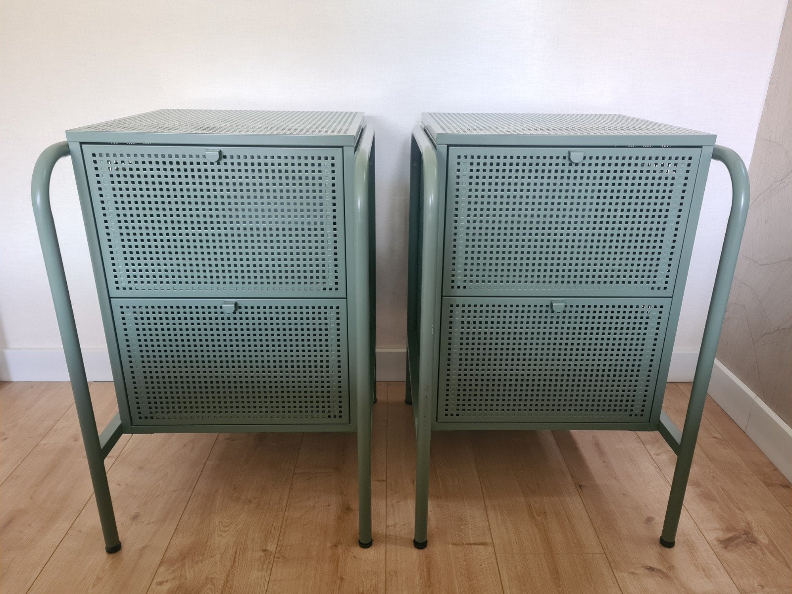 IKEA Nikkeby ladekast - 2 lades - Groen, Huis en Inrichting, Kasten | Ladekasten, Ophalen, Gebruikt, Modern, Industrieel, 1 of 2 laden