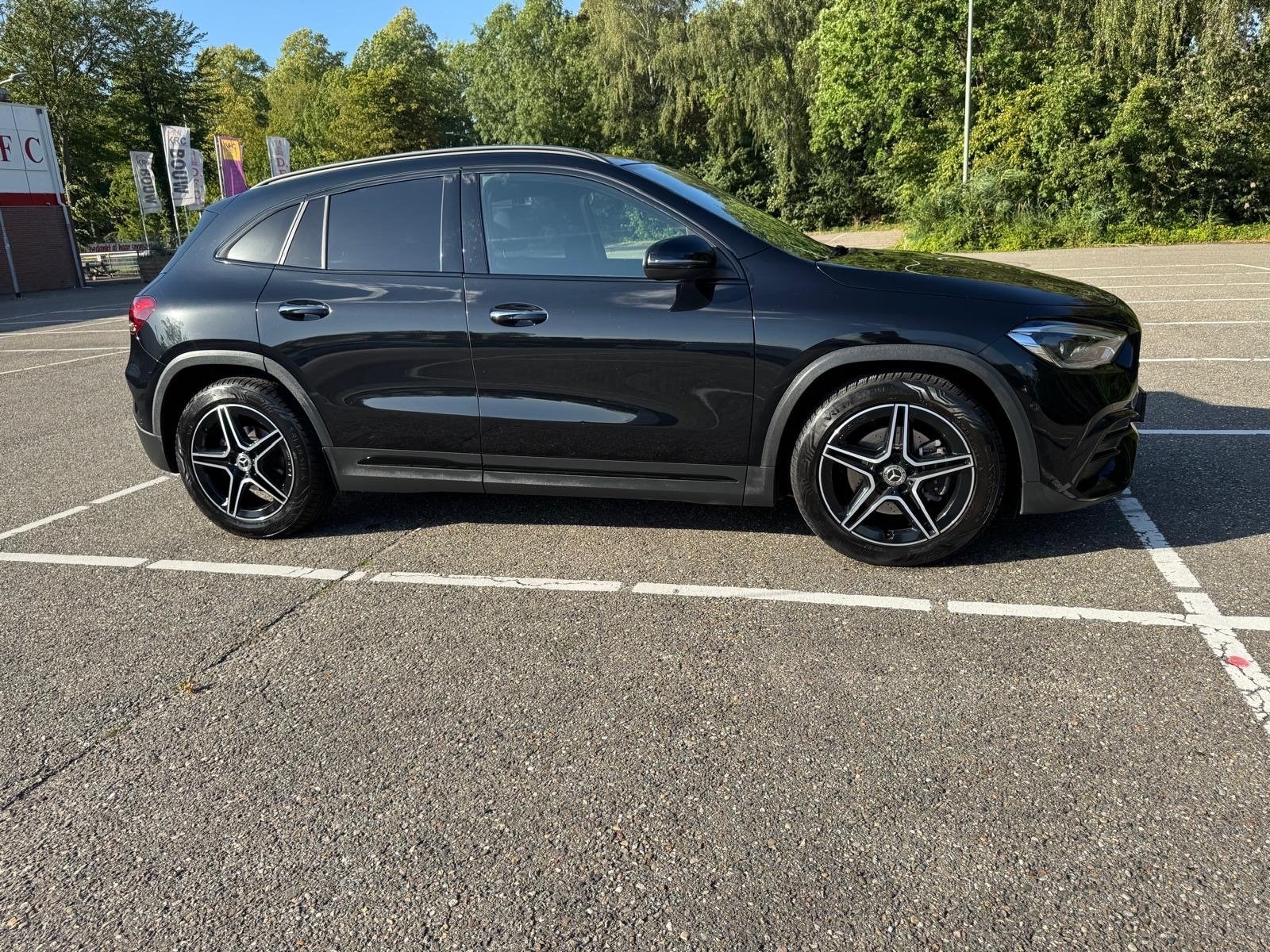 Mercedes-Benz GLA 200 AMG LINE Full option 163pk 7G-DCT 2020, Auto's, Mercedes-Benz, 1800 kg, 4 cilinders, SUV of Terreinwagen