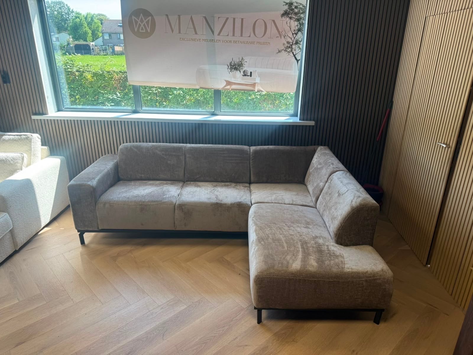 Hoekbank champagne kleur 260x260 SHOWMODEL, Ophalen, 250 tot 300 cm, 100 tot 125 cm, Hoekbank