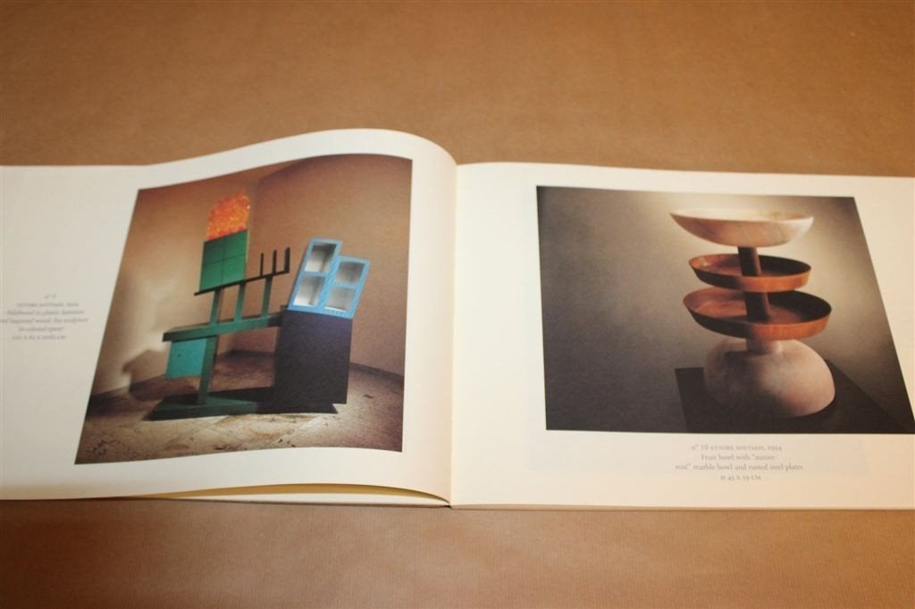 Ettore Sottsass — Design Catalogus Gallery Mourmans 1995, Boeken, Ophalen of Verzenden, Gelezen, Fotografen