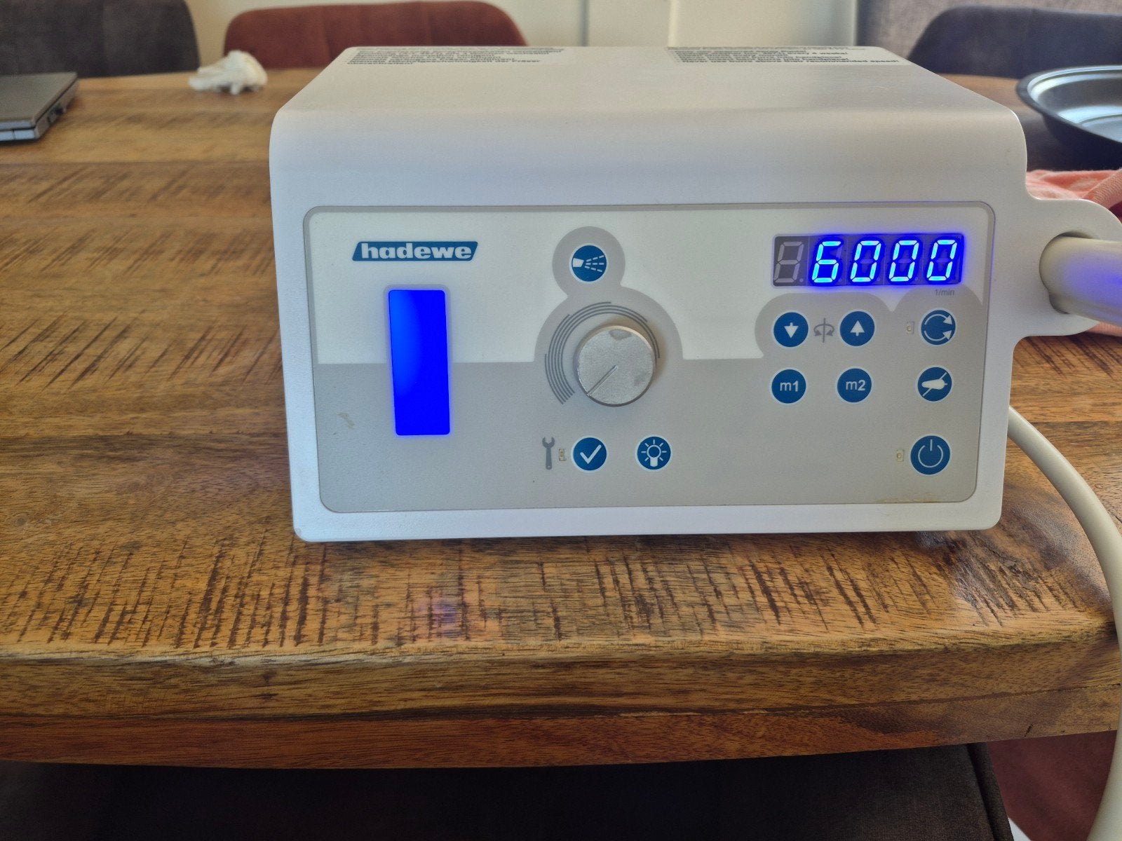 Hadewe Hyperios Plus pedicuremotor met nattechniek, Ophalen of Verzenden, Gebruikt, Hand- en Voetverzorging