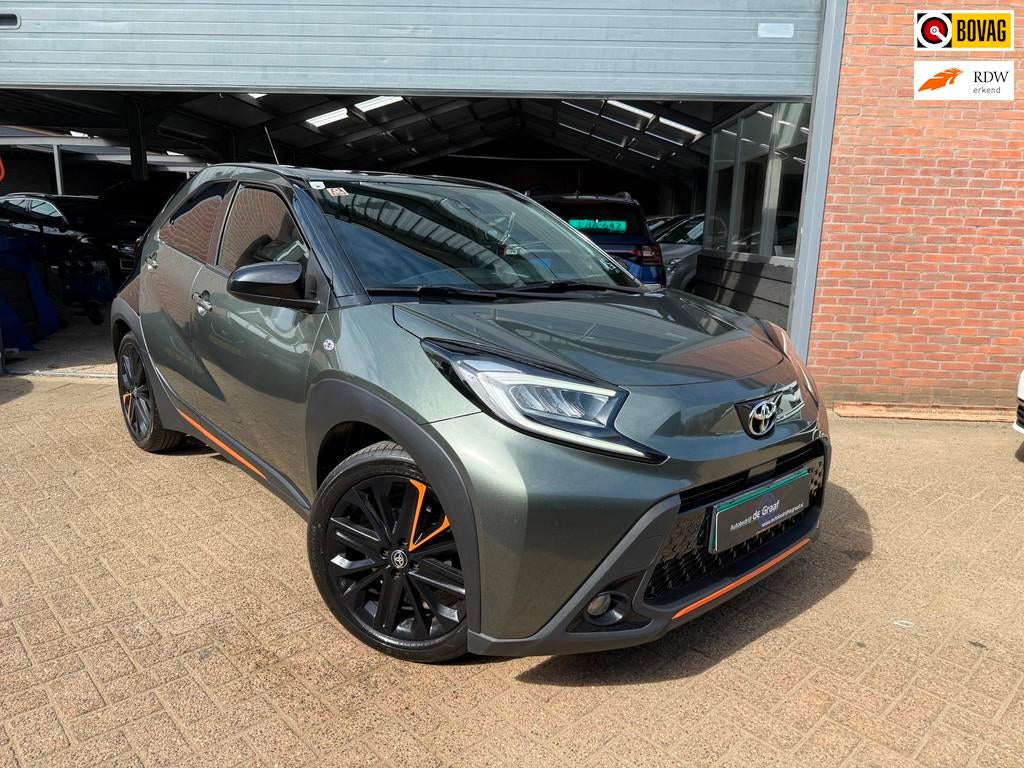 Toyota Aygo X 1.0 VVT-i S-CVT PREMIUM JBL|ACC/NAVI/CAMERA/VO, Auto's, Toyota, Adaptive Cruise Control, Gebruikt, 4 stoelen, Leder en Stof
