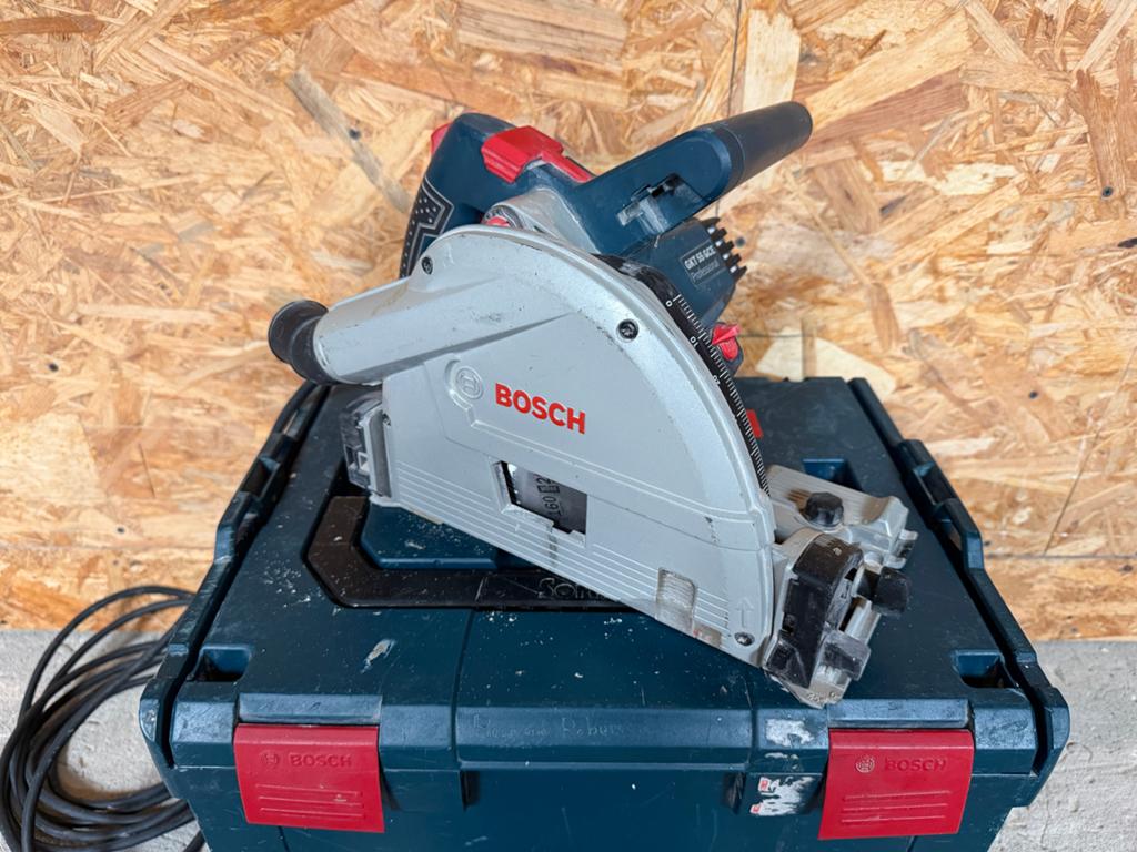 Bosch Professional GKT-55 Invalzaag met zaagbladen, Invalzaag, Ophalen of Verzenden, Zo goed als nieuw, 30 tot 70 mm