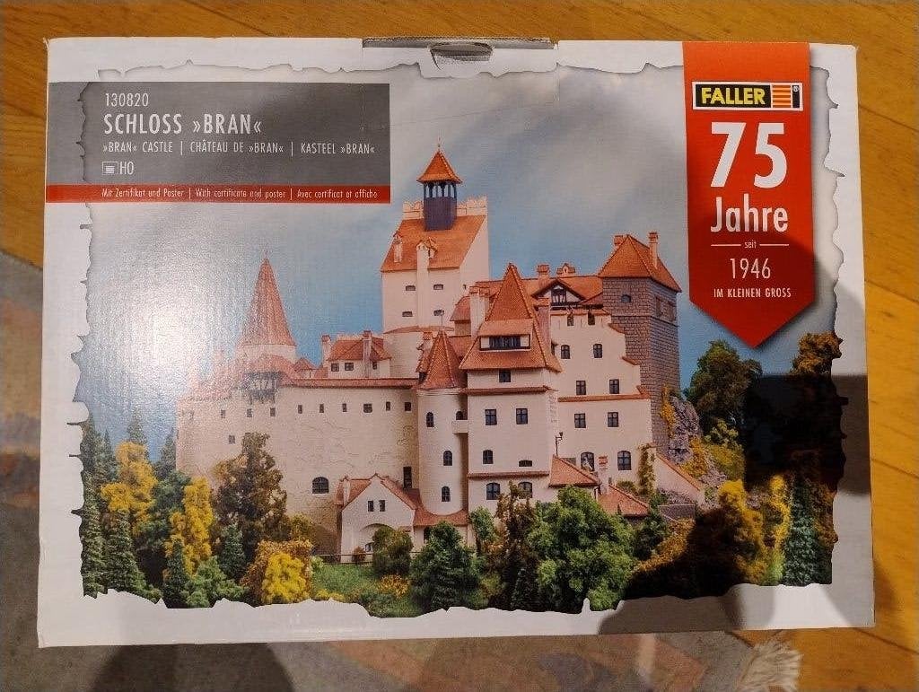 Faller 130820 – Schloss Bran (H0), Gelijkstroom of Wisselstroom, Brug, Tunnel of Gebouw, Nieuw, Ophalen