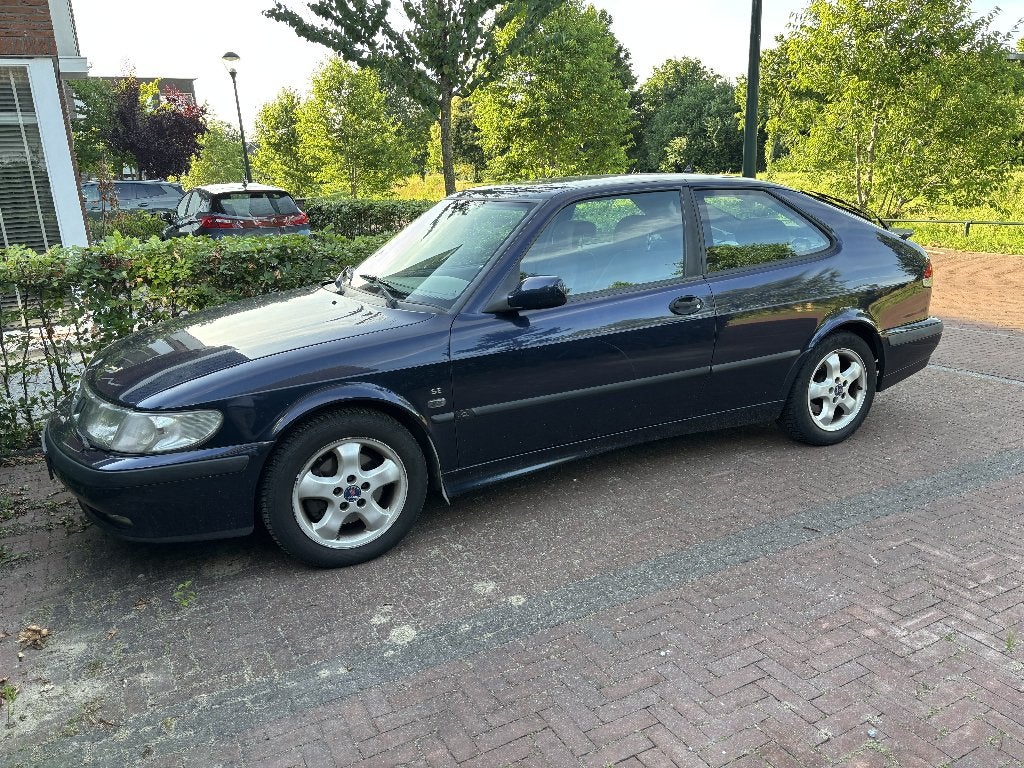 Saab 9-3 2.0 T Coupe 2002 Blauw, Auto's, Saab, Stof, 1295 kg, 4 cilinders, Blauw
