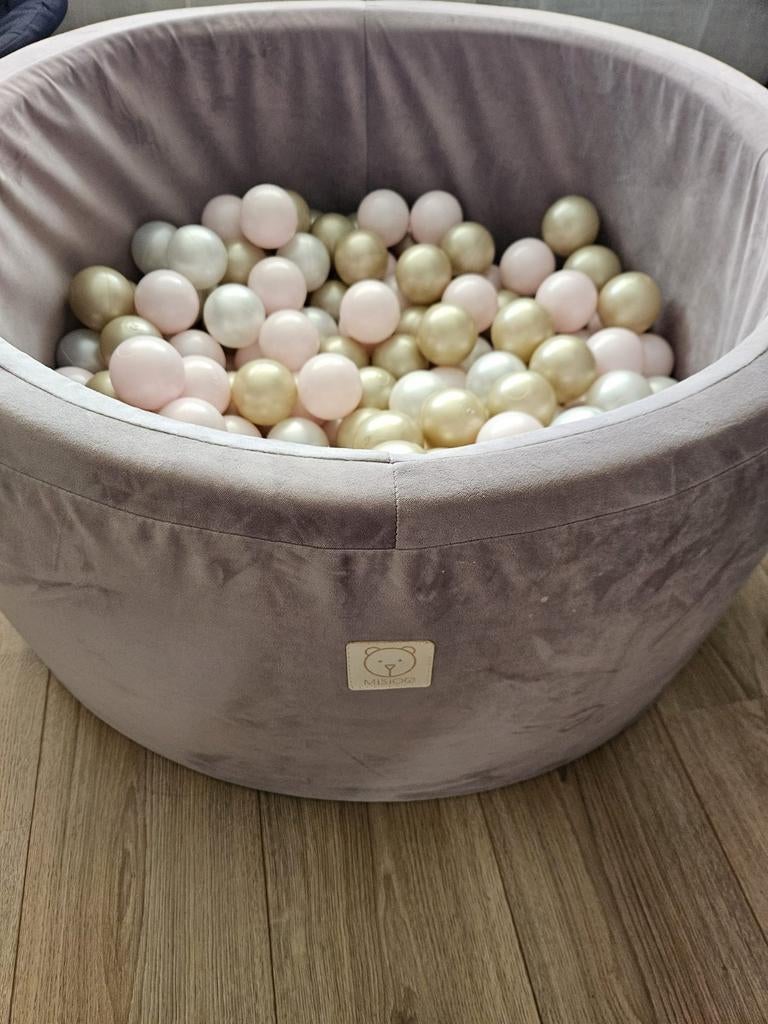 Misioo Ballenbak  met Ballen, Ophalen, Gebruikt, Jongen of Meisje