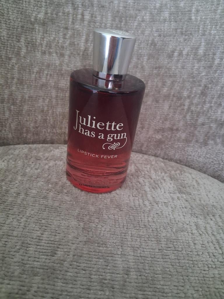 Juliette has a gun lipstick fever 100 ml, Ophalen, Zo goed als nieuw