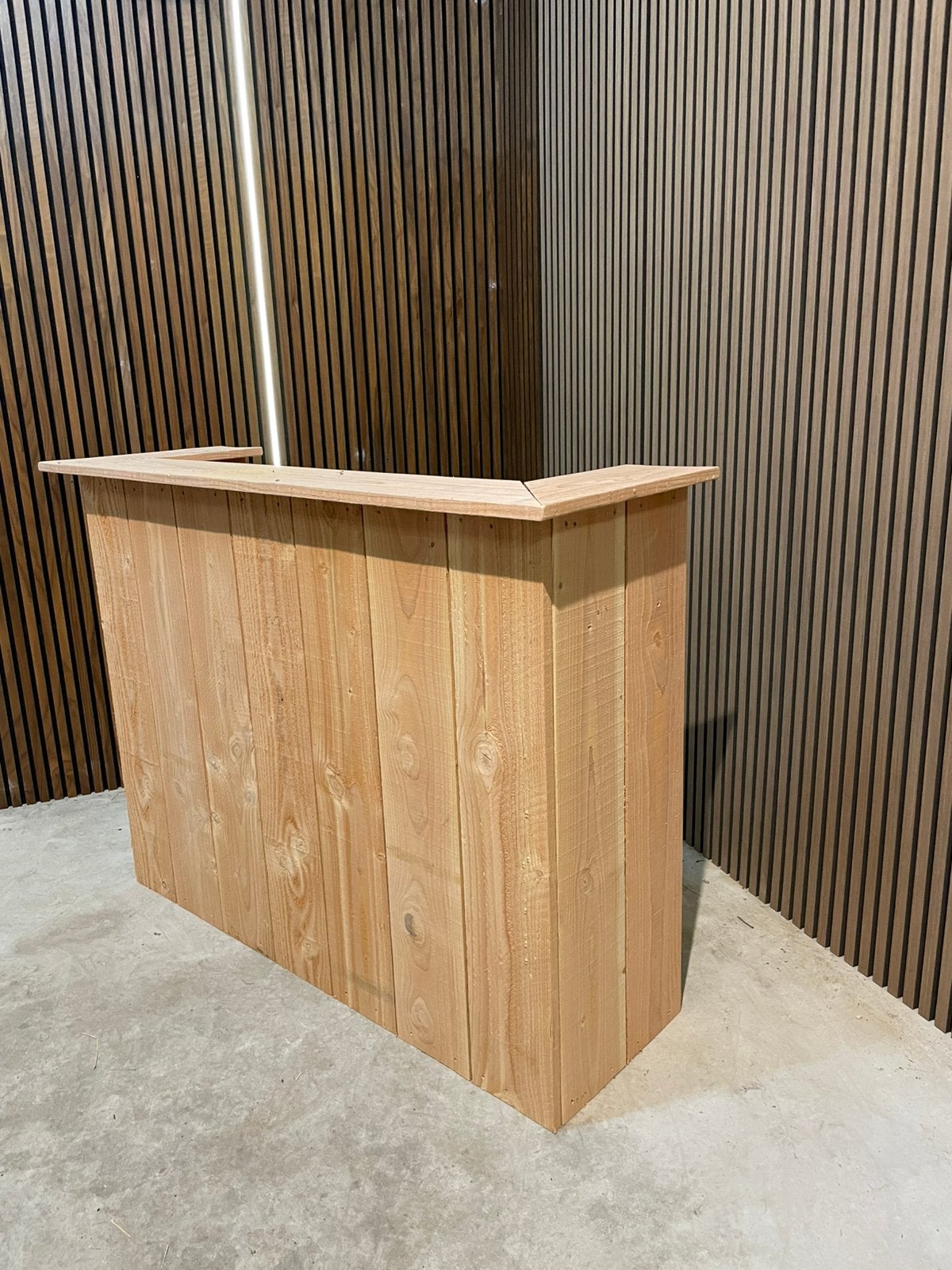 Nieuwe bar van blank douglas hout maatwerk ook mogelijk, Ophalen, Nieuw