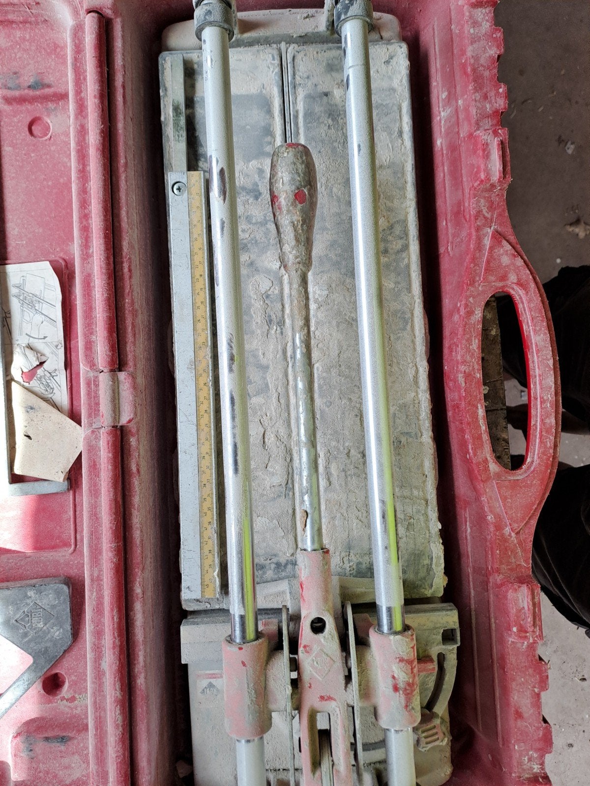 Rubi TR 400 Tegelsnijder in Koffer - Gebruikt, Ophalen of Verzenden, Gebruikt, Snijgereedschap, Rubi