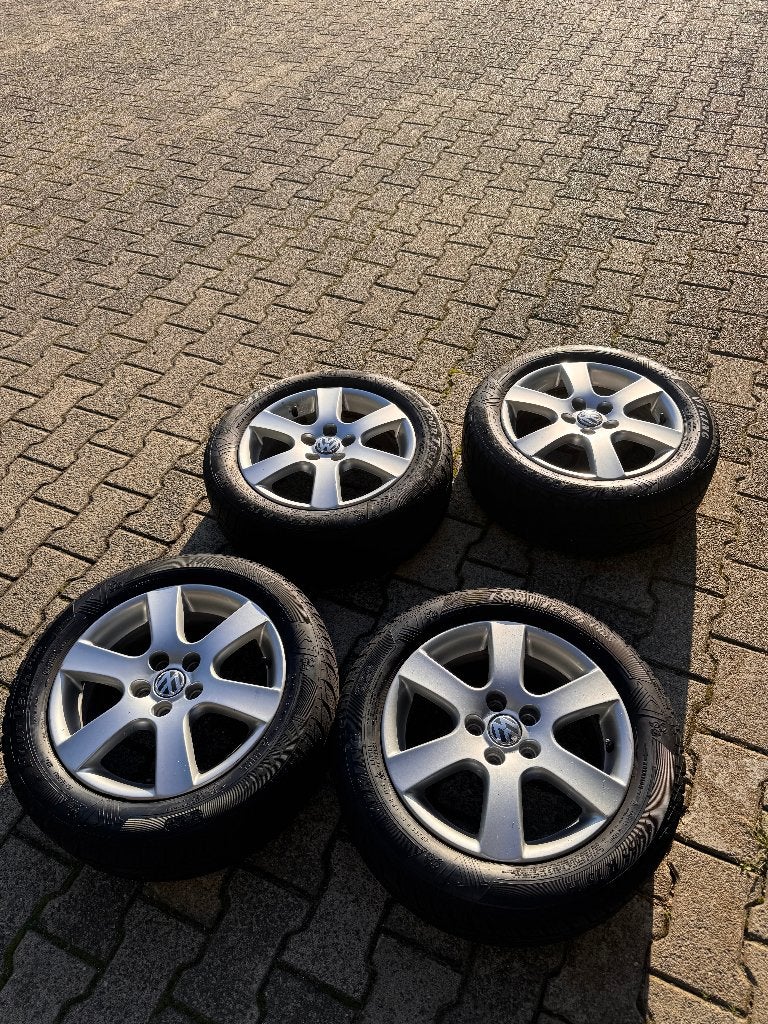 Viking Four Tech Plus All Season banden & velgen 195/55 R15, Ophalen