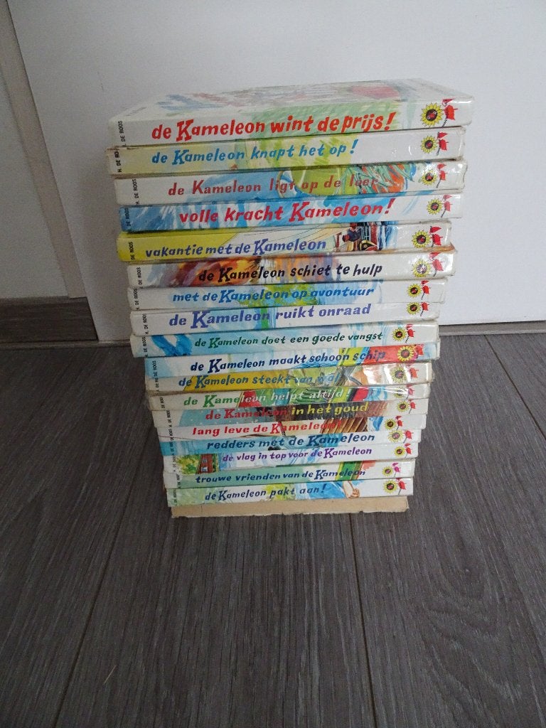 19 Kameleon kinderboeken – Schippers van de Kameleon -partij, Ophalen of Verzenden, Gelezen, Hotze de Roos, Fictie