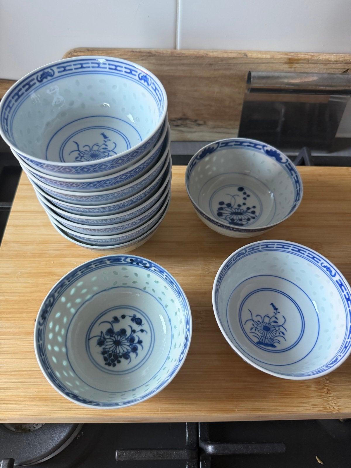 11x Chinese rijstkommetjes met blauw-wit decor, 11,5 cm, Antiek en Kunst, Antiek | Schalen, Ophalen