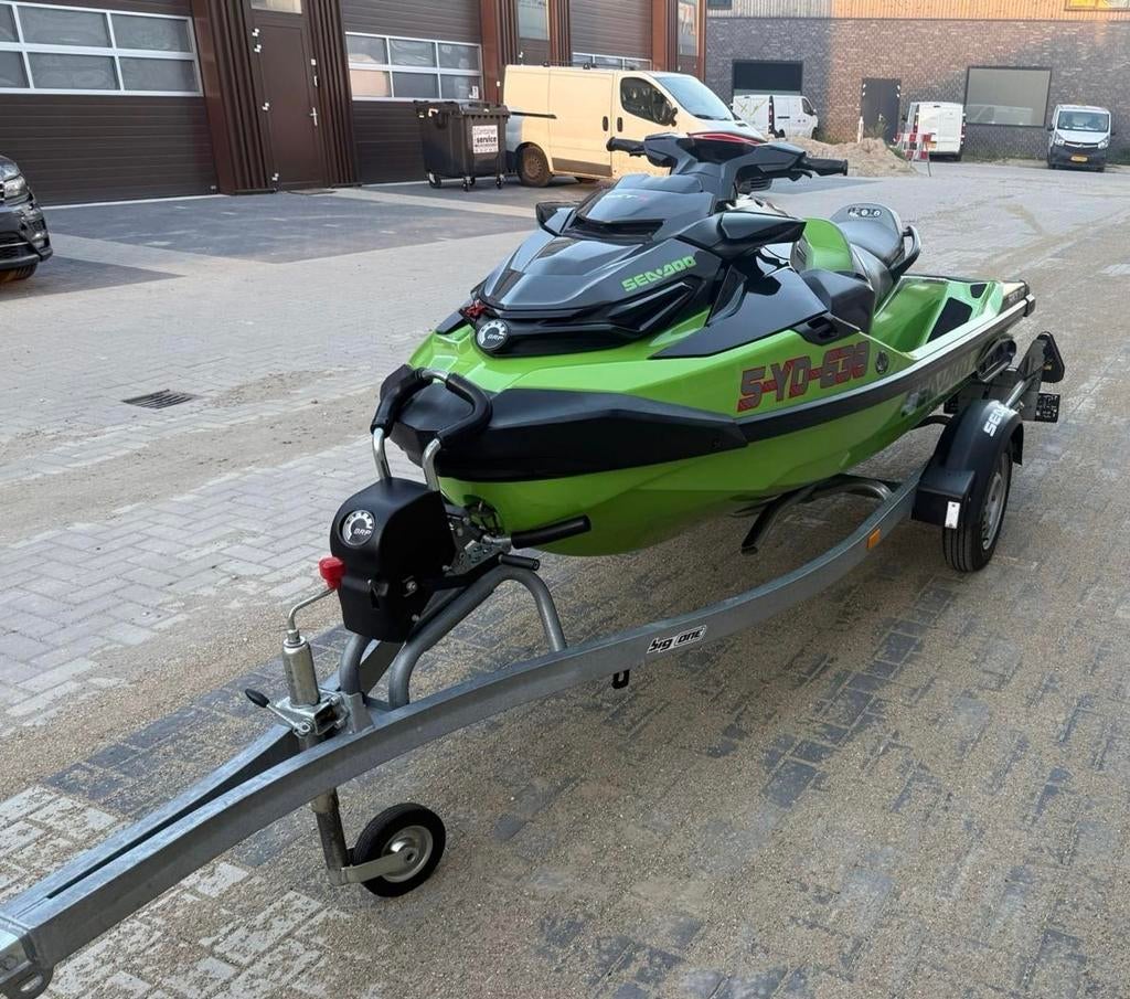 SEA-DOO 300 RXT-X MET TRAILER BJ 2020!!!/ seadoo 300, Watersport en Boten, Ophalen of Verzenden, Zo goed als nieuw, Motor en Techniek