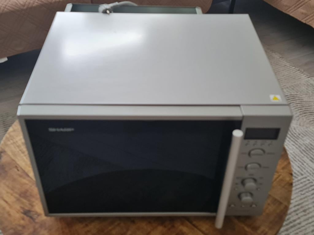 Combi magnetron Sharp, Witgoed en Apparatuur, Ophalen of Verzenden, Zo goed als nieuw