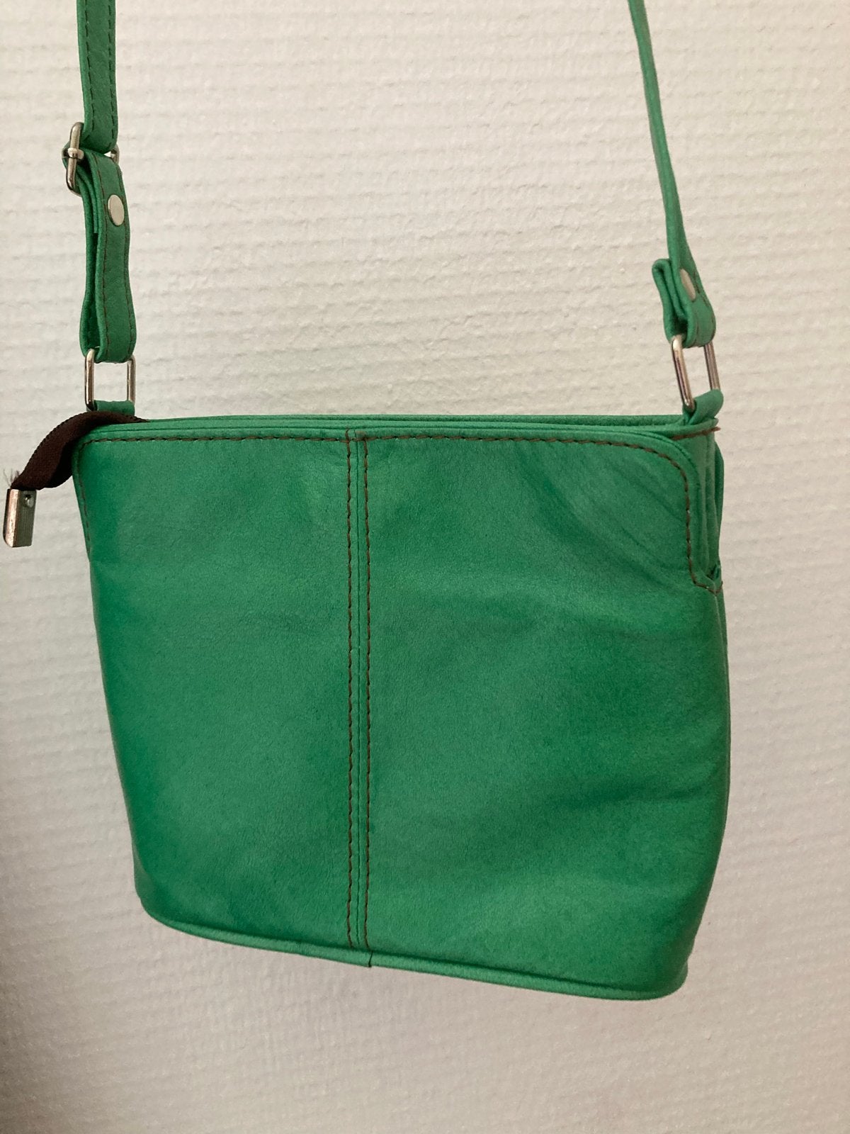 Appelgroen handtasje - zo goed als nieuw, Sieraden, Tassen en Uiterlijk, Ophalen of Verzenden, Zo goed als nieuw, Groen, Handtas