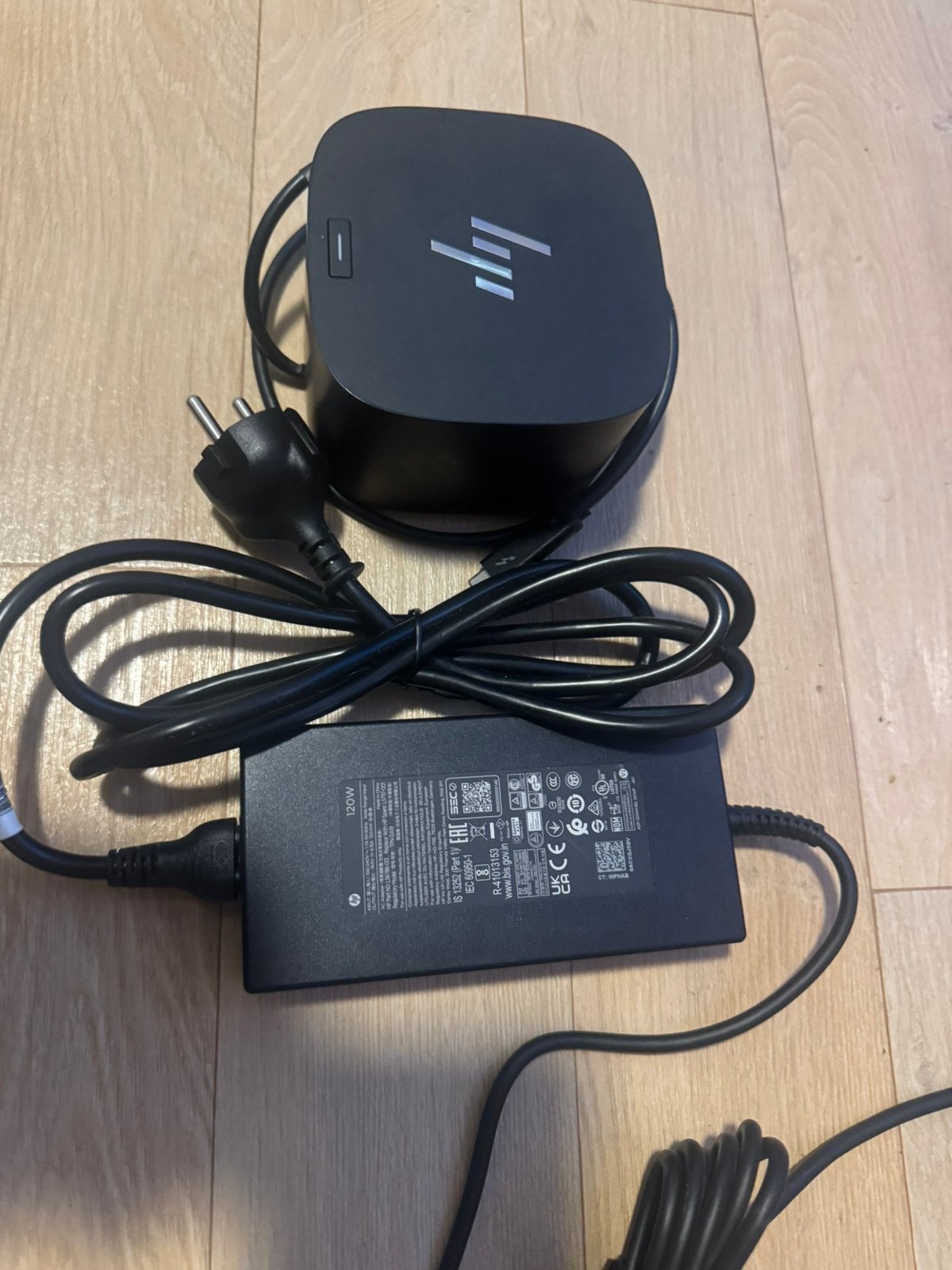 HP Thunderbolt docking station g4, Ophalen of Verzenden, Zo goed als nieuw