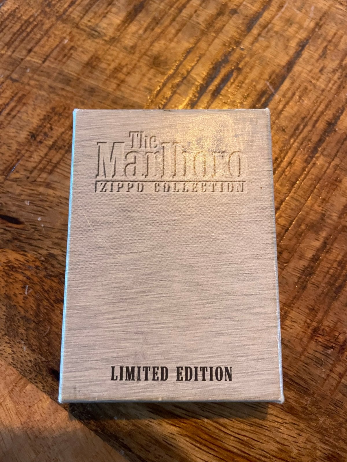 Marlboro Zippo Limited Edition - The Zippo Collection, Ophalen of Verzenden, Nieuw, Aansteker