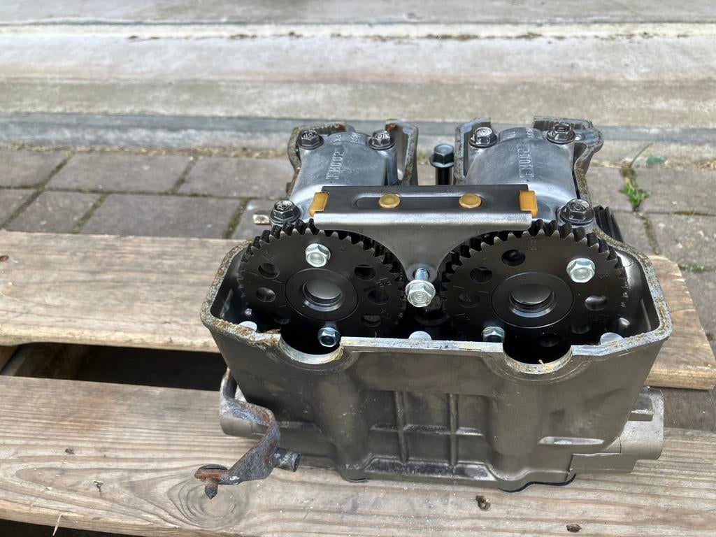 Cilinderkop Honda VTR 1000 Firestorm, Ophalen, Gebruikt