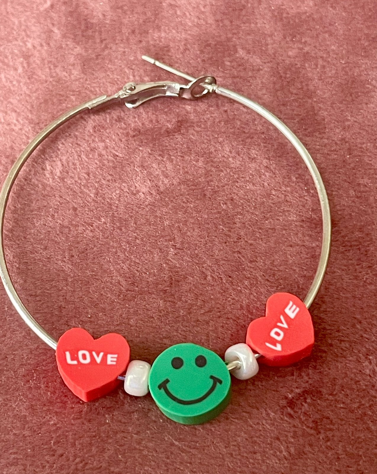 Oorringen love :-) smiley, Ophalen of Verzenden, Zo goed als nieuw, Overige materialen, Hangers