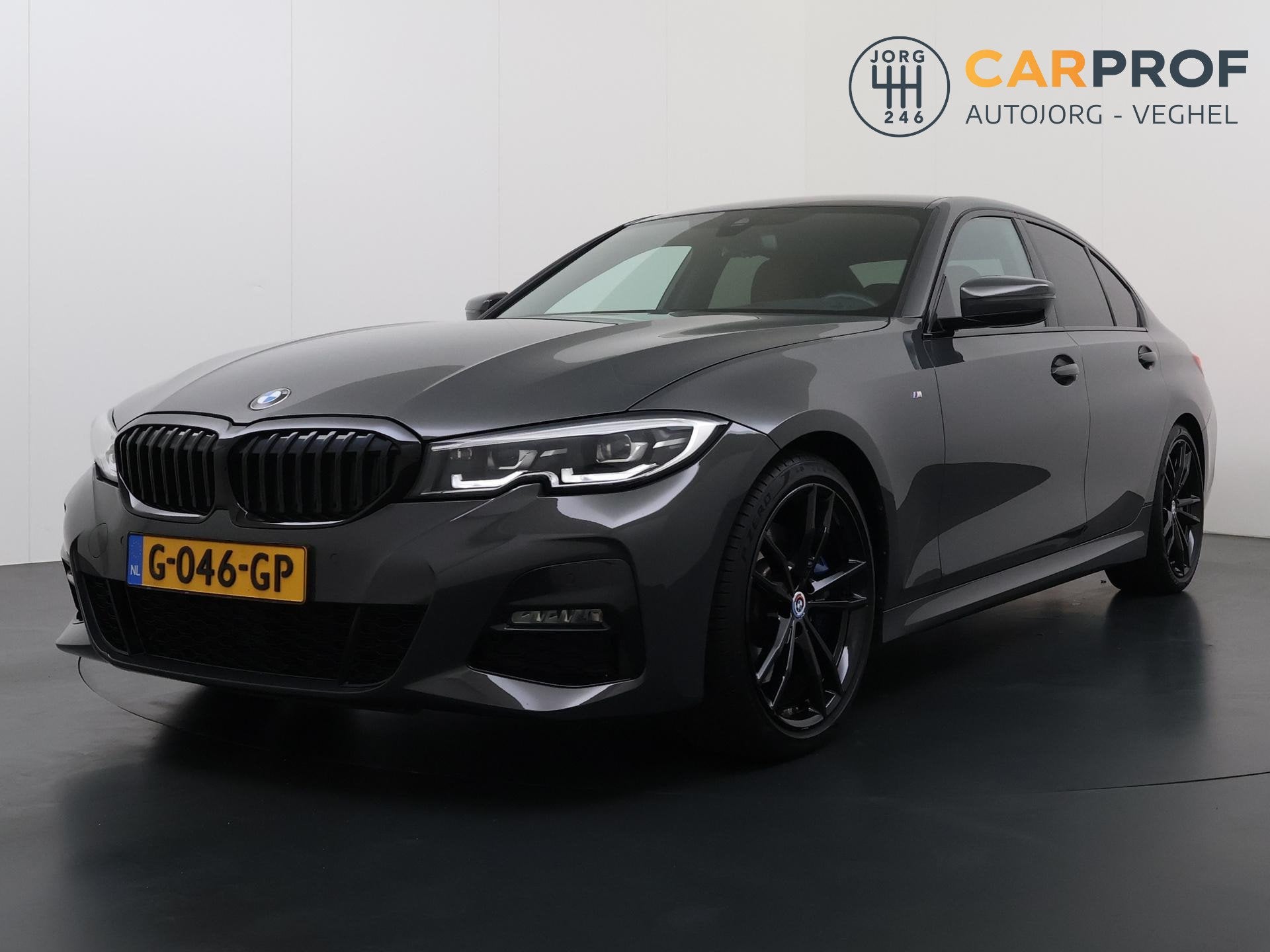 BMW 3-serie 330i High Executive Edition M Sport | Trekhaak |, Automaat, 1998 cc, Achterwielaandrijving, Gebruikt