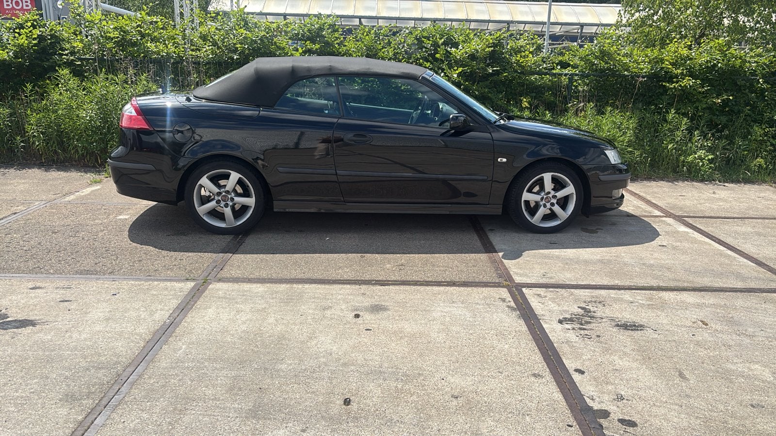 Saab 9-3 AERO 2004 AUT Zwart. Nieuwe kap, Auto's, Saab, 1998 cc, 194 pk, Cabriolet, 4 stoelen
