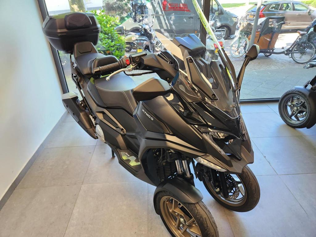 Kymco CV3 550i 2023 8700KM NIEUWSTAAT RIJKLAAR, Bedrijf, Overig, Kymco