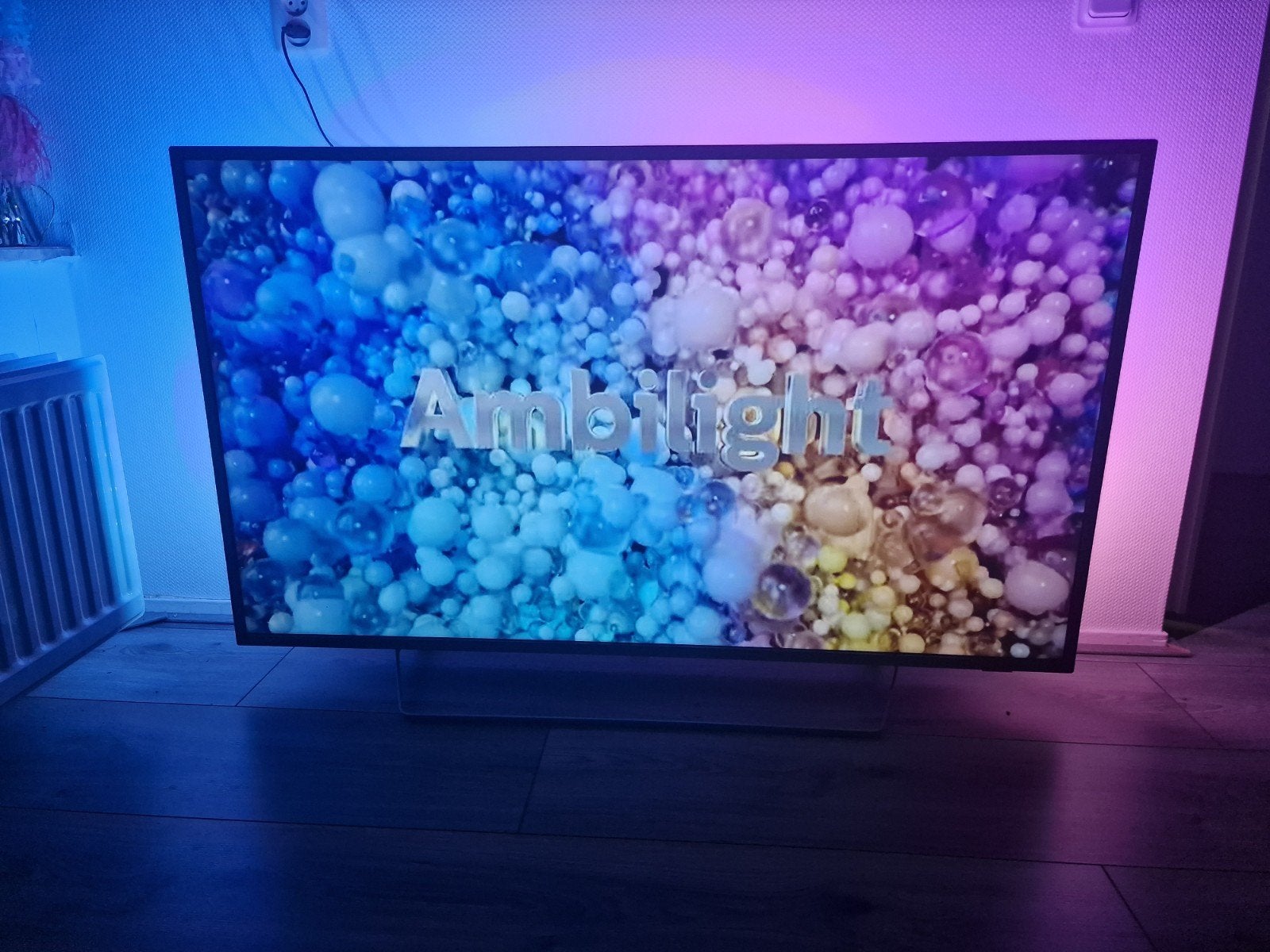 43 inche Led smart tv 4k ultra hd Philips ambilight 175 euro, Audio, Tv en Foto, Televisies, Ophalen, Philips, 50 Hz, Zo goed als nieuw