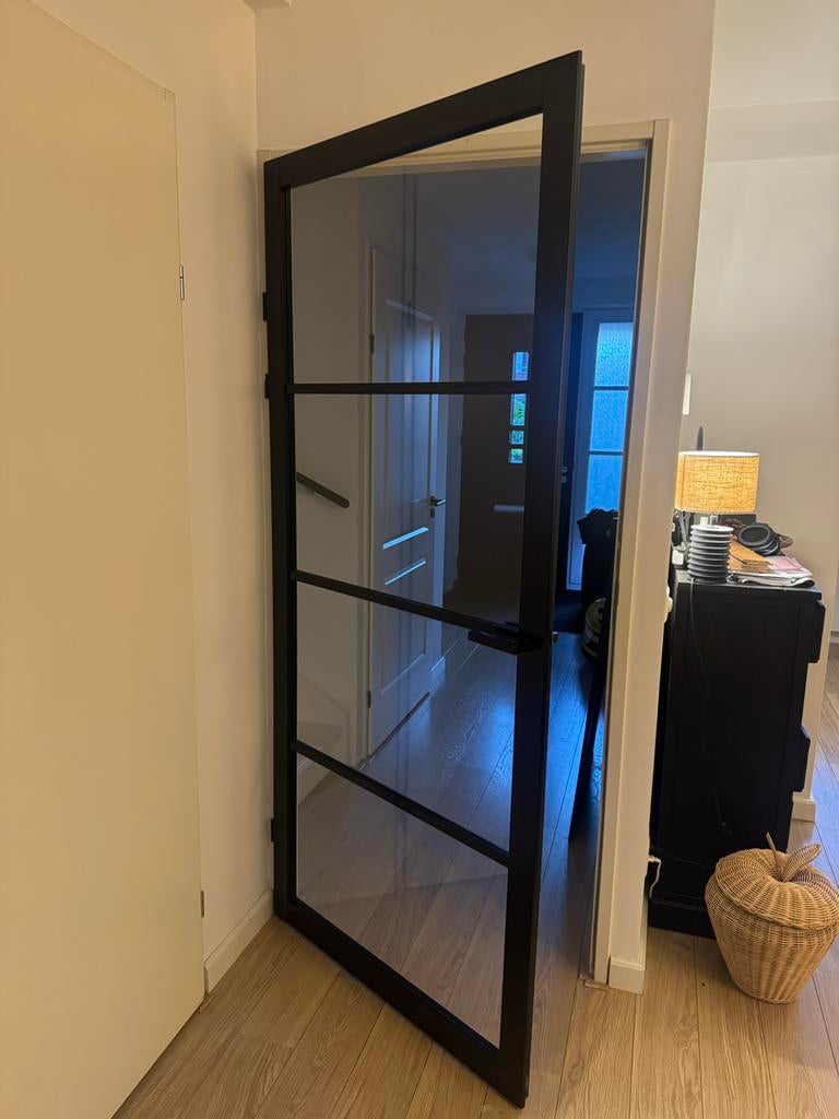 Moderne binnendeur (212x95cm) in perfecte staat, Doe-het-zelf en Verbouw, Deuren en Horren, 80 tot 100 cm, Binnendeur, Ophalen of Verzenden