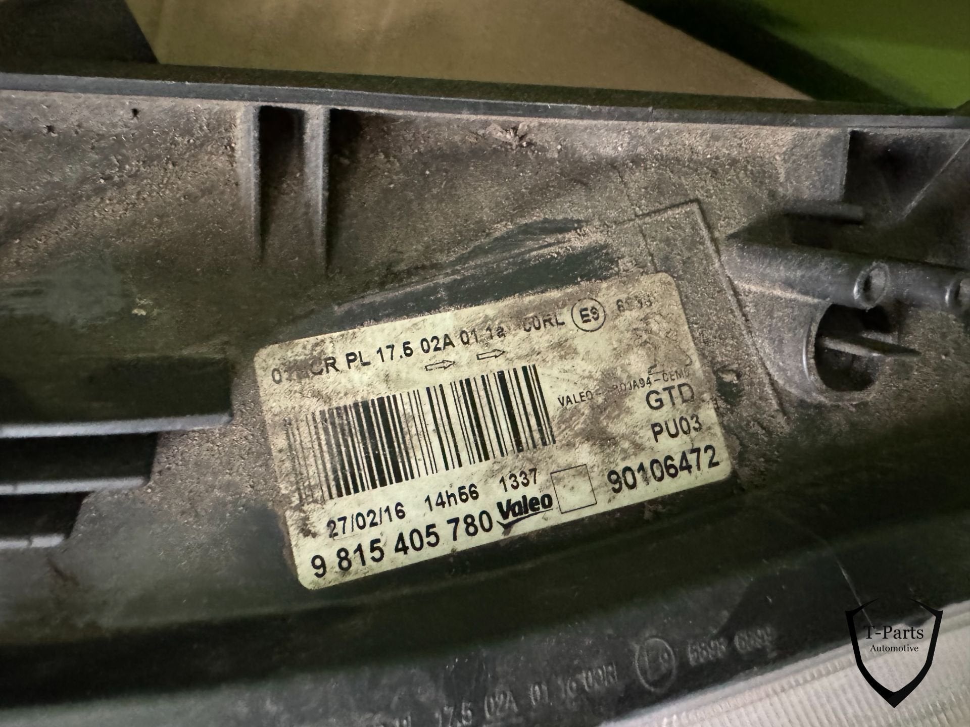 peugeot 2008 koplamp links 9815405780 lamp, Taurusavenue 1
2132 LS  Hoofddorp, NL, Gebruikt, Contact.group@renault.com, Stellantis N.V.