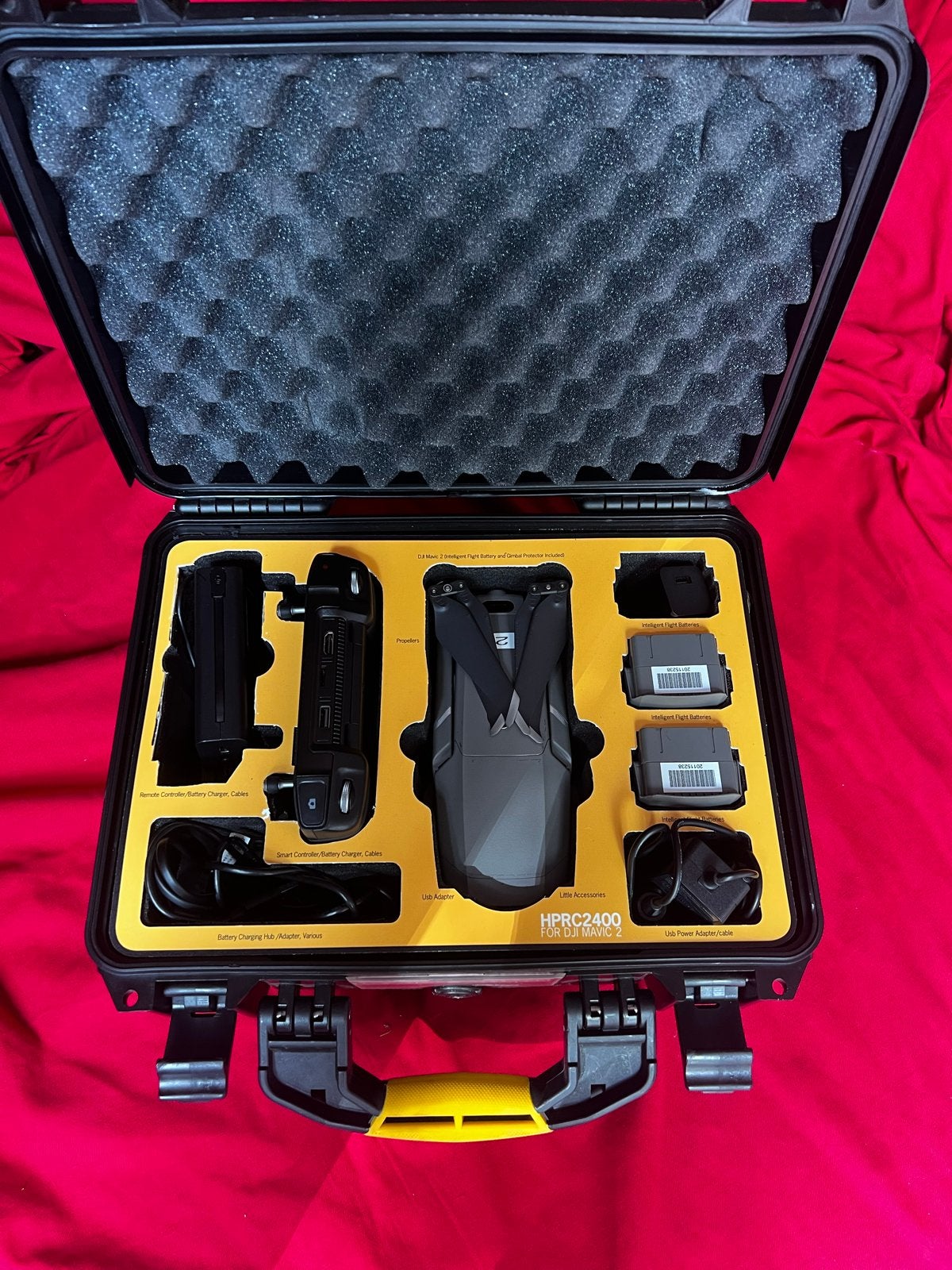 DJI Mavic 2 Pro Zoom met Smartcontroller en accessoires, 30 tot 45 minuten, Cameradrone, Extra accu('s), 5 tot 10 kilometer