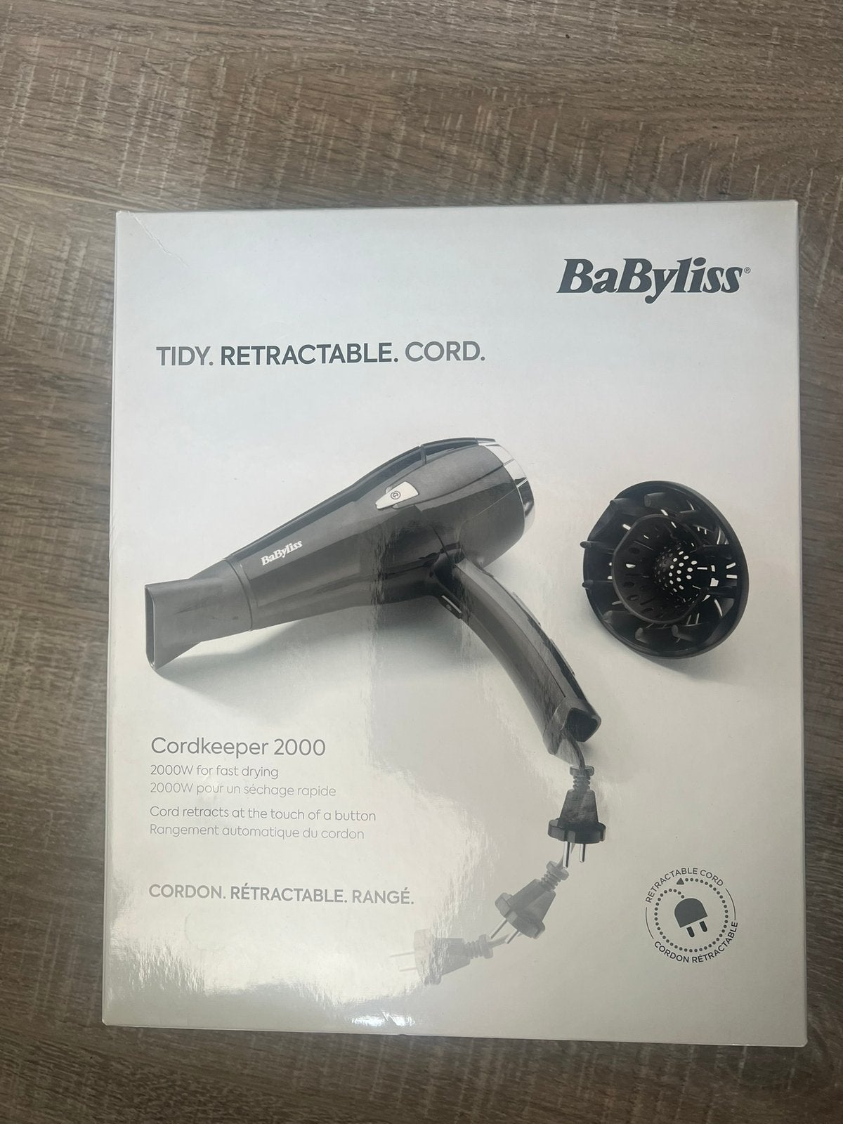 Babyliss föhn - nieuw in de verpakking, Ophalen of Verzenden, Zo goed als nieuw, Haarverzorging