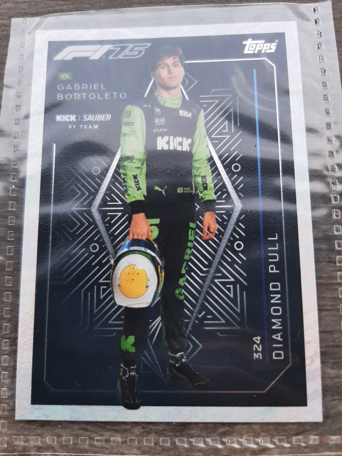 Gabriel Bortoleto Topps F1 Diamond Pull Kaart #324, Ophalen of Verzenden, Zo goed als nieuw, Overige sporten, Spelerskaart