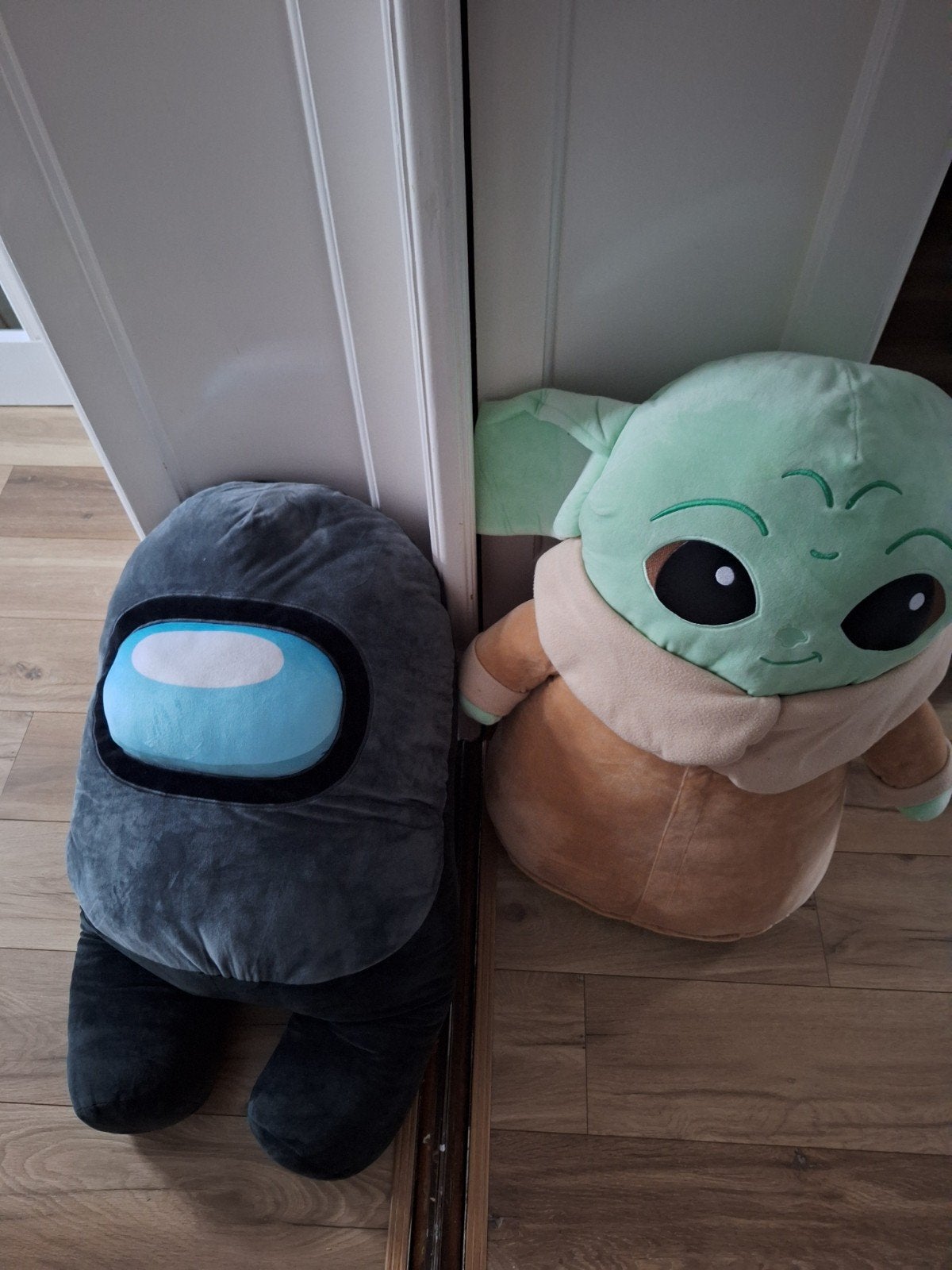 Grote Among Us en Star Wars knuffels (Grogu), Gebruikt, Overige typen, Zwart, Ophalen of Verzenden