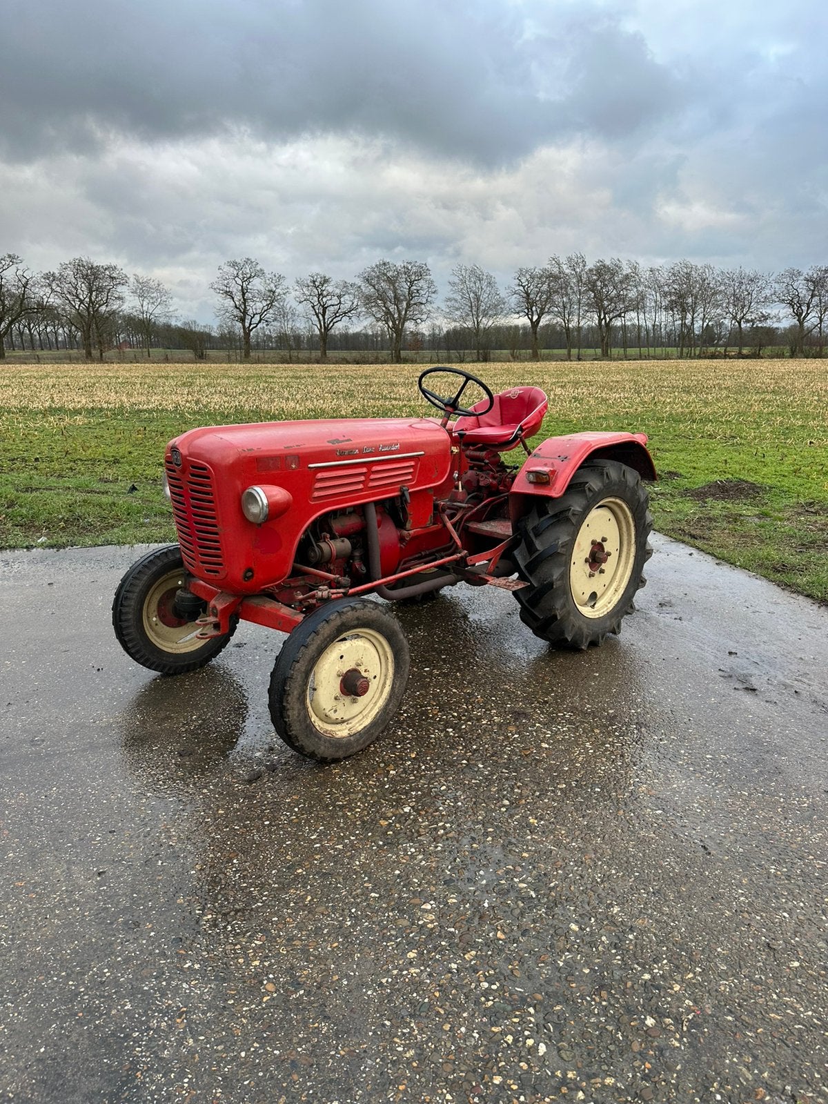 Hela D415, Gebruikt, Meer dan 10000, Tot 80 Pk, Ophalen