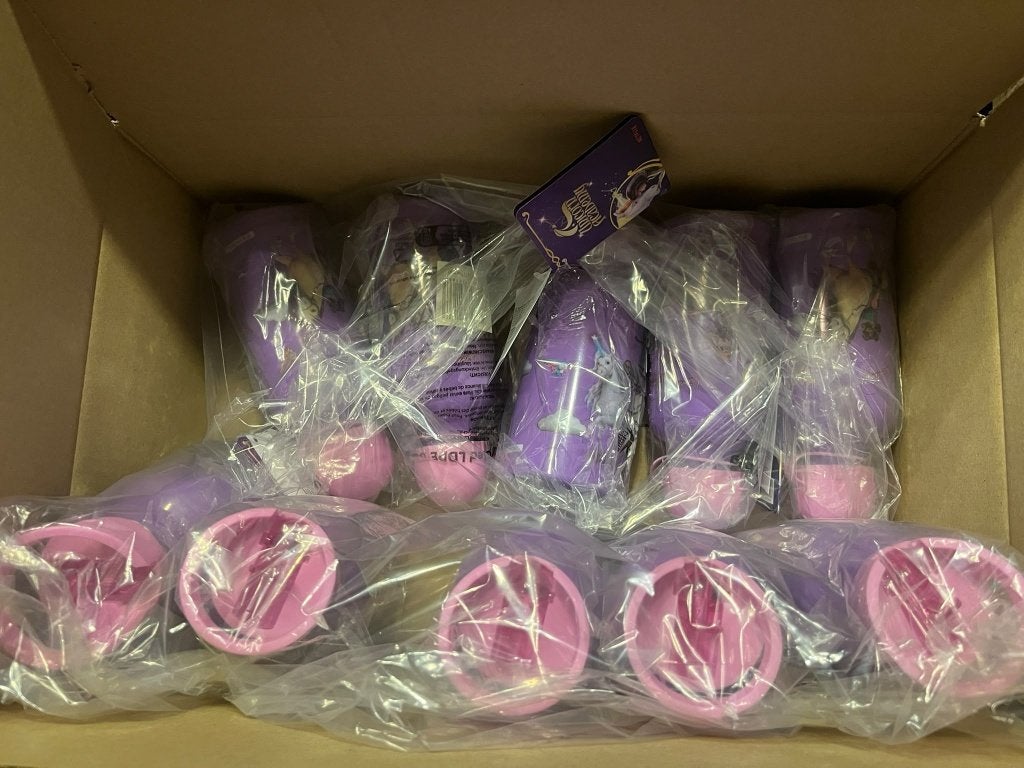 Partij 2 soorten Unicorn Academy drinkfles 500ml – B2B, Verzenden, Nieuw, Info@vadobag.nl, Technopol 33, 5026 SB, Tilburg