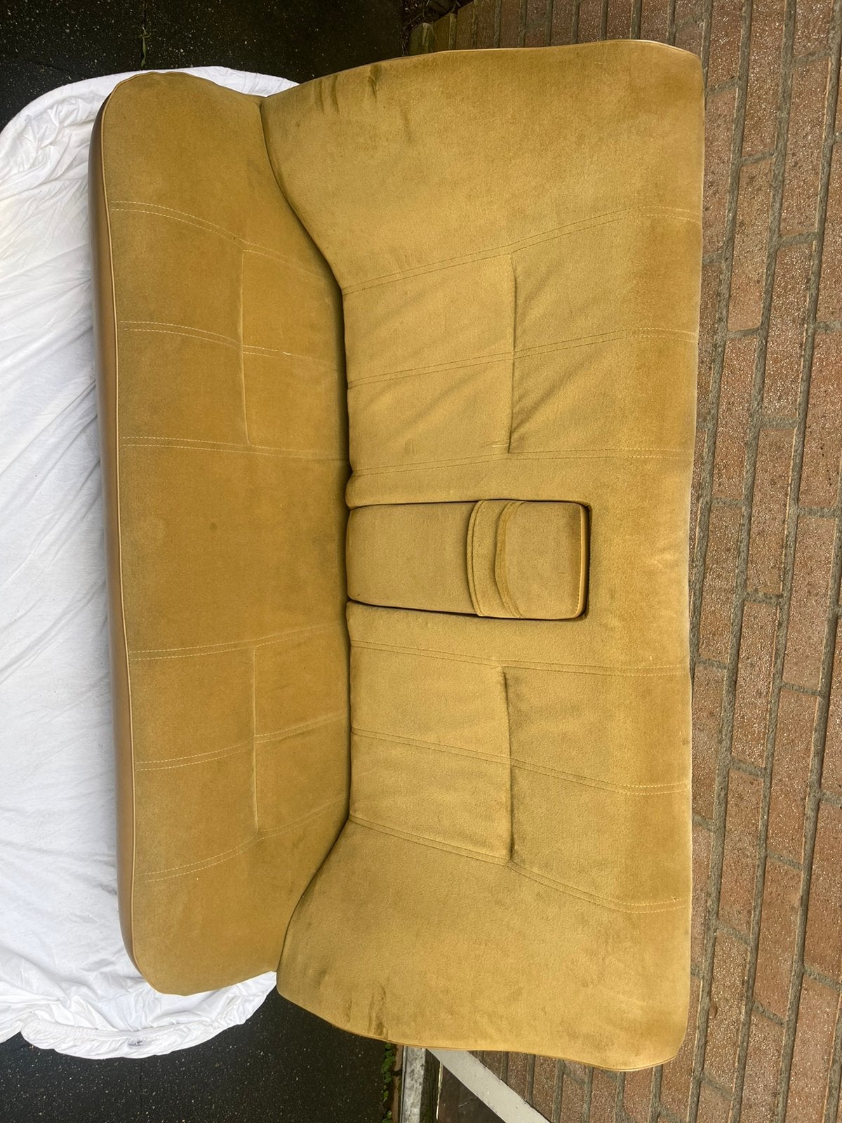 Volvo 240 achterbank beige (sedan), Ophalen, Gebruikt