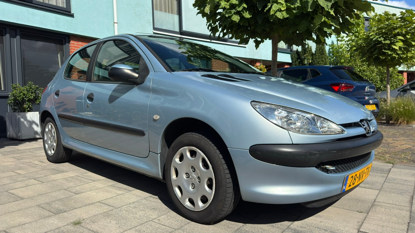 Peugeot 206 1.1 Pop Art | 2004 | 85.687km | CarPlay Trekhaak, Auto's, Peugeot, Voorwielaandrijving, Stof, Android Auto, 31 €/maand