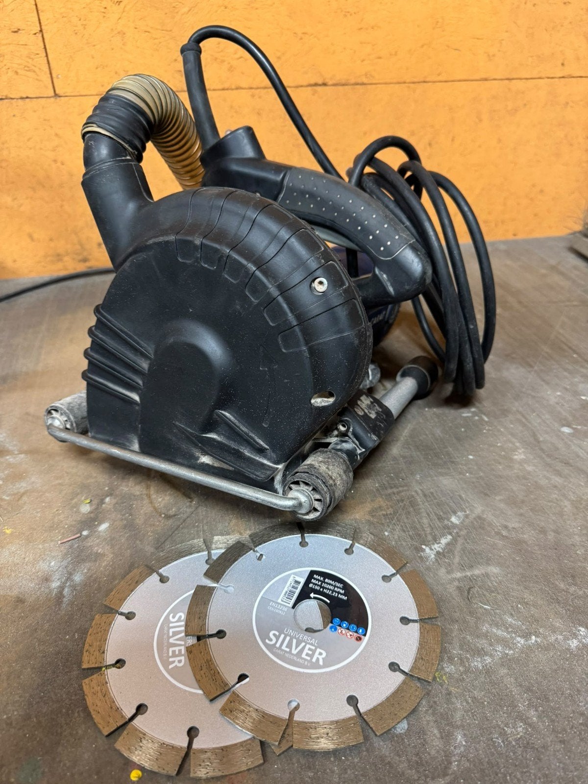 Carat sleuvenzaag SL-1505, Doe-het-zelf en Verbouw, Ophalen, 1200 watt of meer, Overige typen, 70 mm of meer