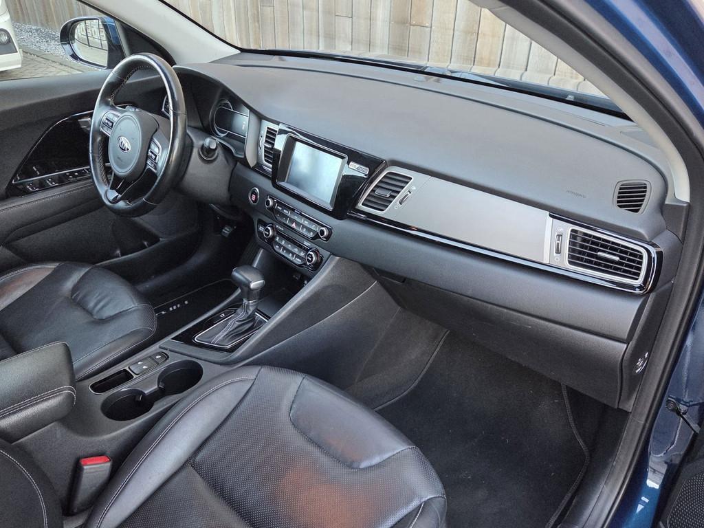 Kia Niro 1.6 GDi Hybrid BusinessLine, Gebruikt, Euro 6, Blauw, 26 km/l