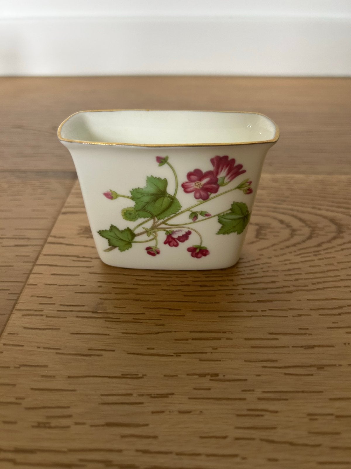 Minton Haddon Hall Porseleinen tandenstokerdoosje, Antiek en Kunst, Antiek | Porselein, Ophalen of Verzenden