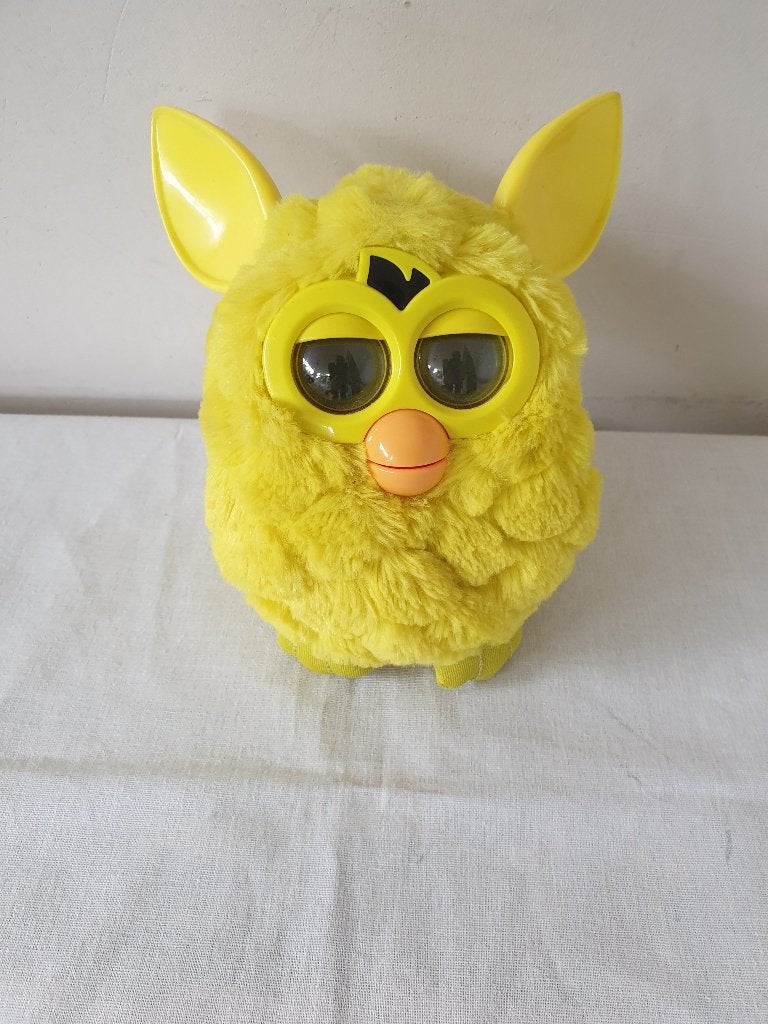 (A) Furby Geel 2012 Hasbro, Ophalen of Verzenden, Overige typen