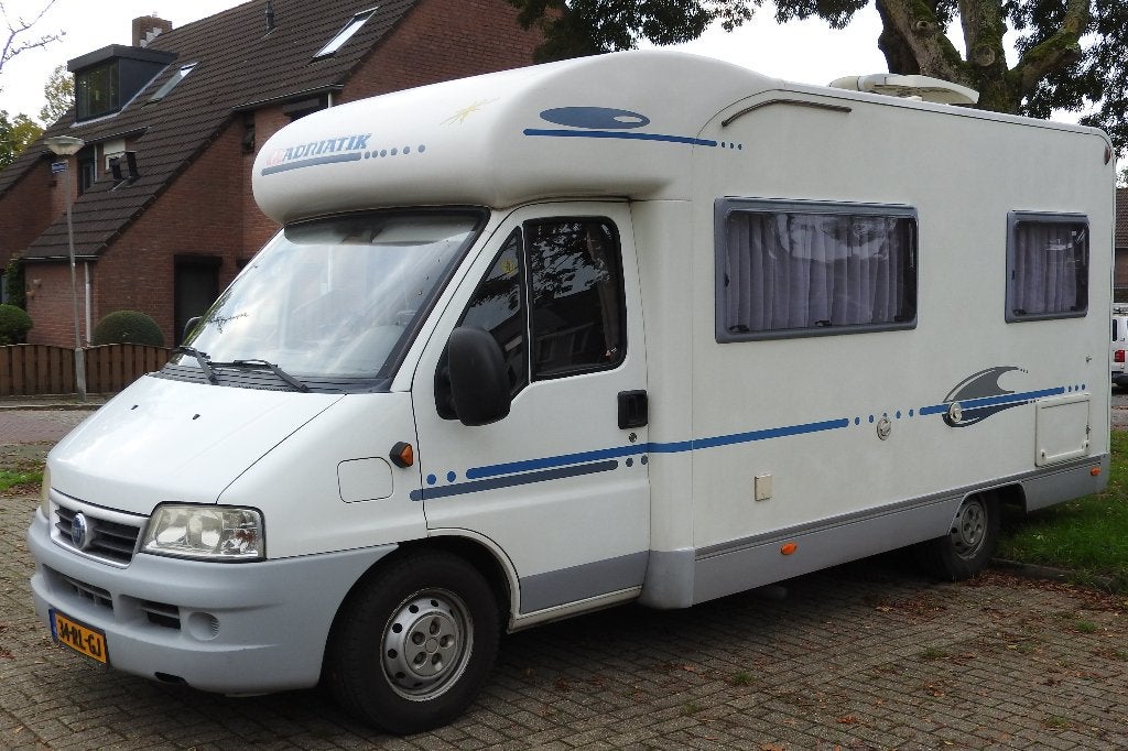 Adria Adriatik 573 DS camper, Brandblusser, Ringverwarming, Fiat, Elektrische ramen